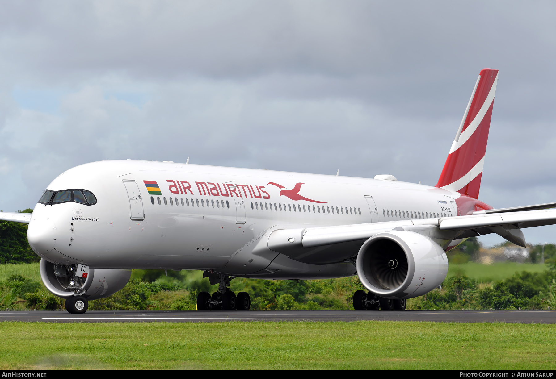 Aircraft Photo of 3B-NCE | Airbus A350-941 | Air Mauritius | AirHistory.net #655897