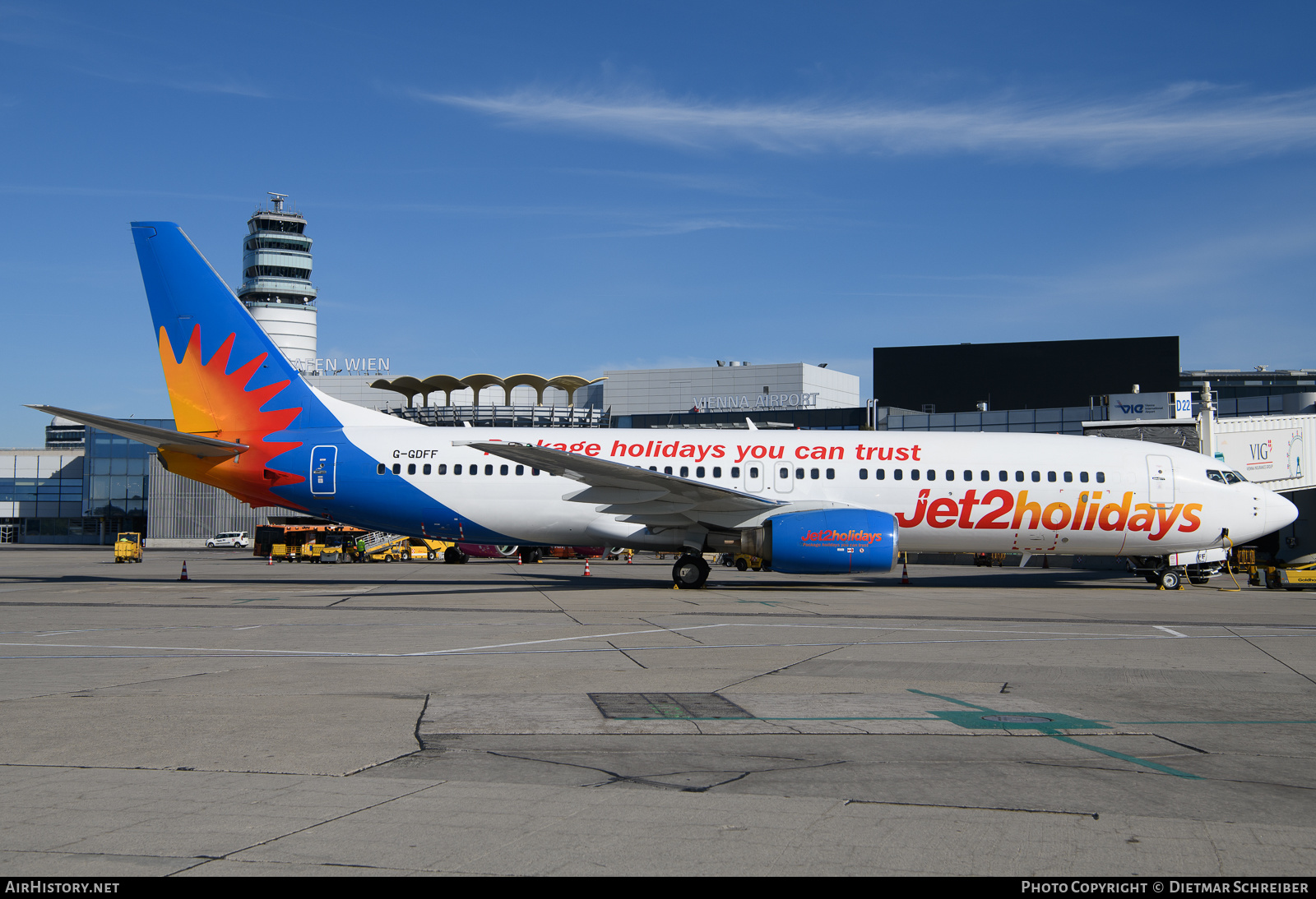Aircraft Photo of G-GDFF | Boeing 737-85P | Jet2 Holidays | AirHistory.net #655951