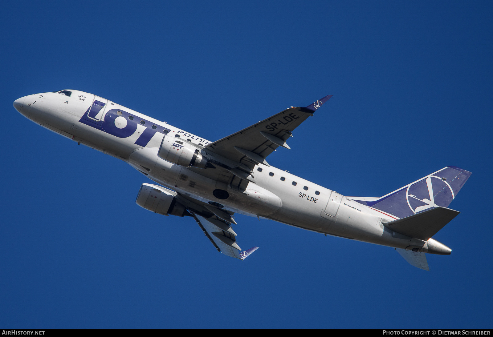 Aircraft Photo of SP-LDE | Embraer 170STD (ERJ-170-100STD) | LOT Polish Airlines - Polskie Linie Lotnicze | AirHistory.net #655971