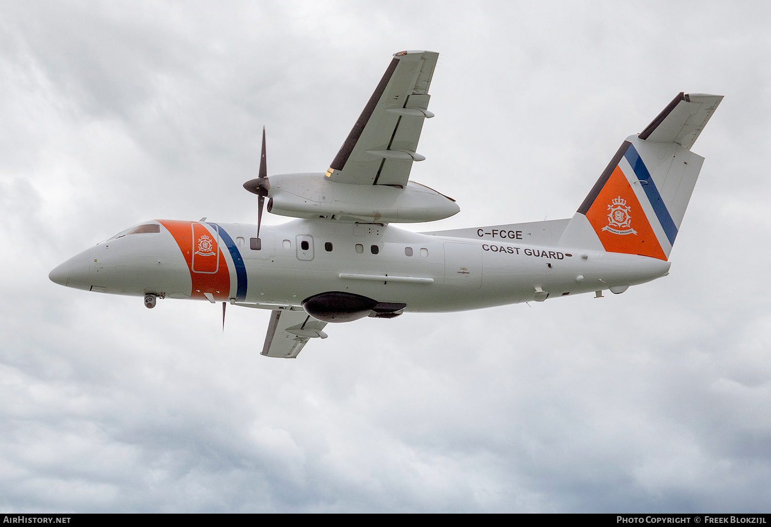 Aircraft Photo of C-FCGE | De Havilland Canada DHC-8-102MPA Dash 8 | Kustwacht - Netherlands Coastguard | AirHistory.net #656022