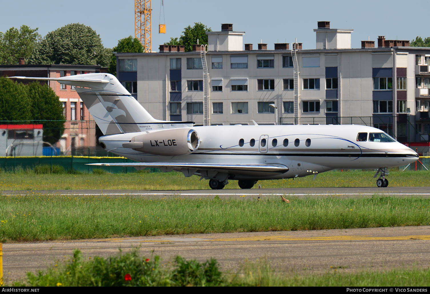 Aircraft Photo of LX-LOE | Hawker Beechcraft 4000 | AirHistory.net #656079