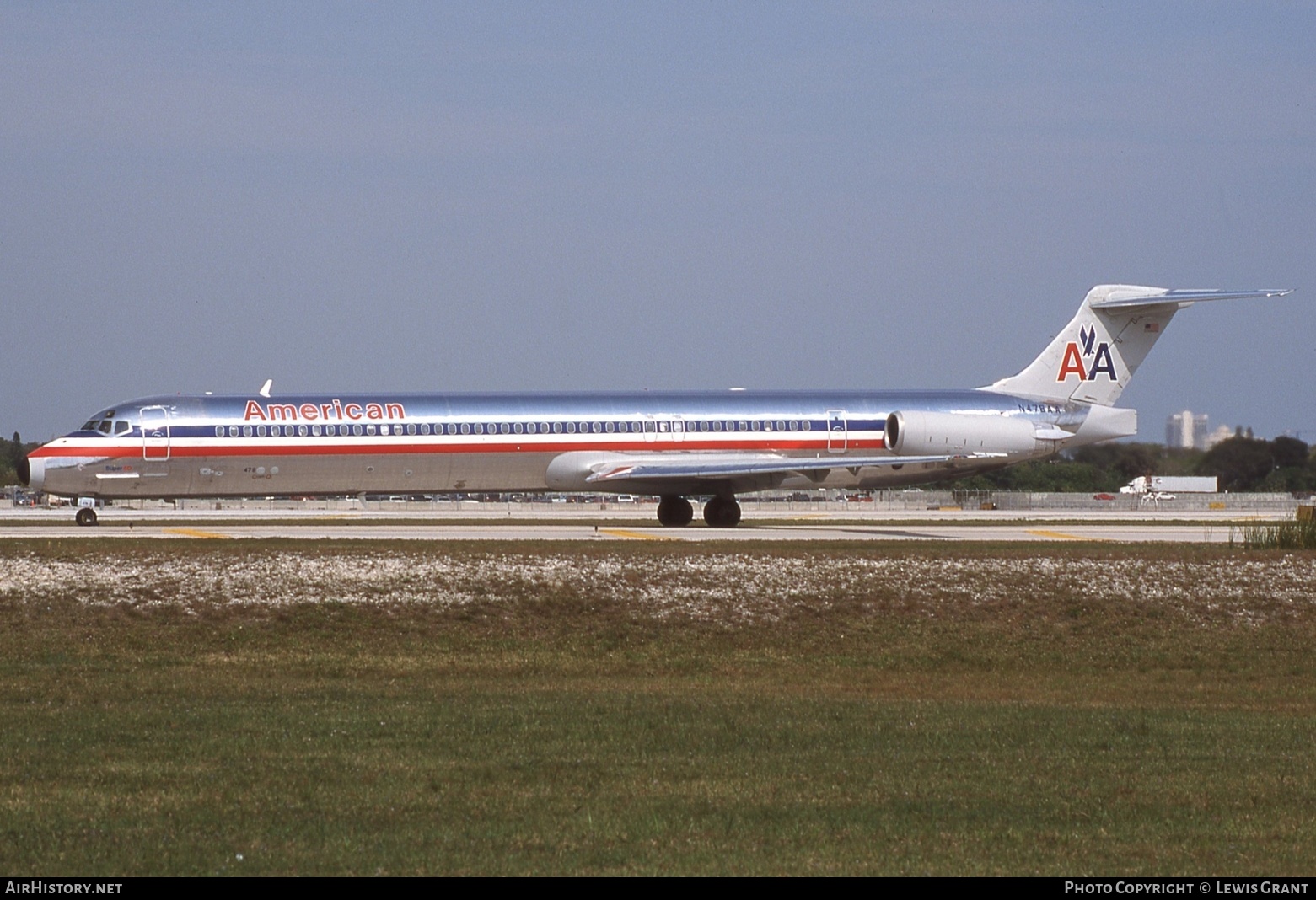 Aircraft Photo of N478AA | McDonnell Douglas MD-82 (DC-9-82) | American Airlines | AirHistory.net #656134