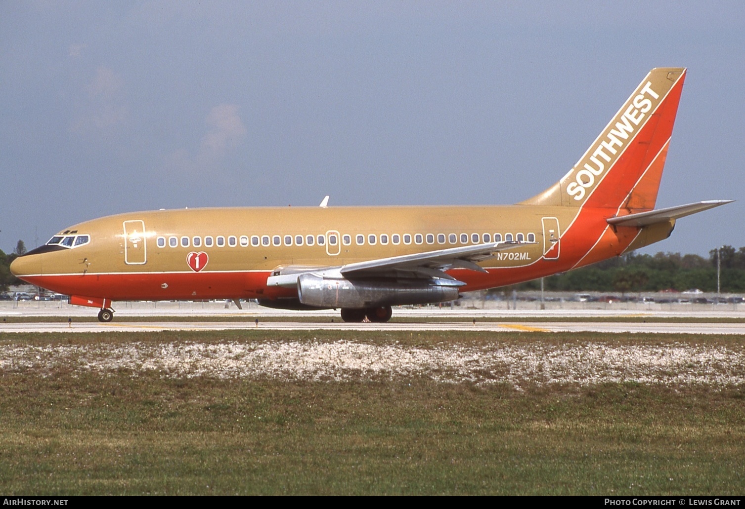 Aircraft Photo of N702ML | Boeing 737-2T4/Adv | Southwest Airlines | AirHistory.net #656141