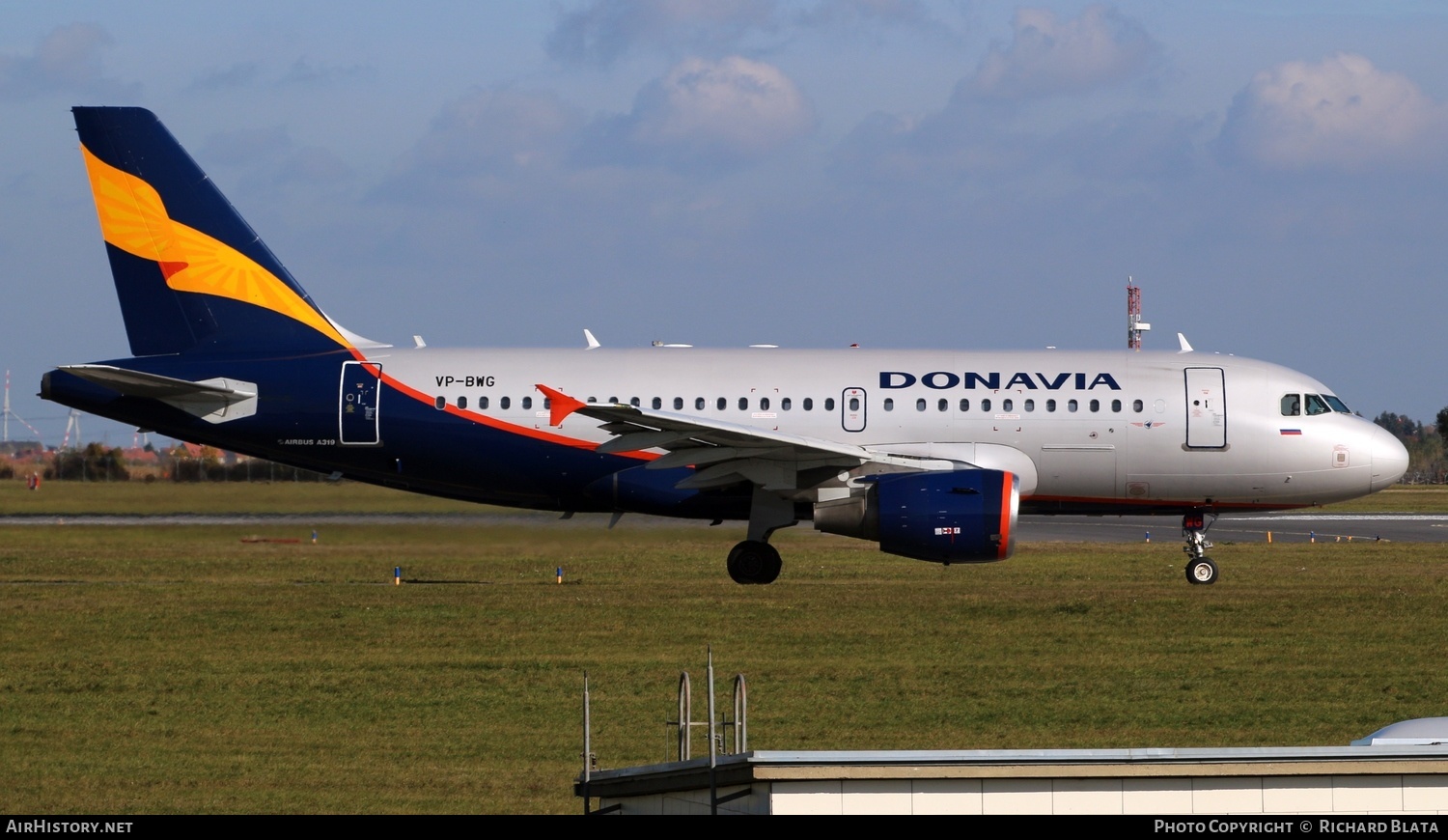 Aircraft Photo of VP-BWG | Airbus A319-111 | Donavia | AirHistory.net #656189