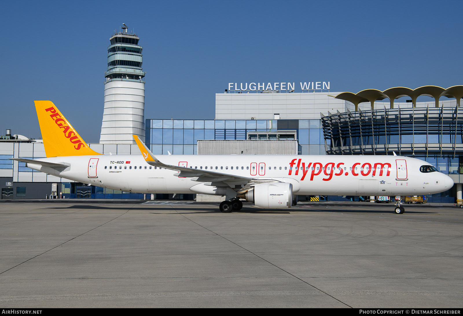Aircraft Photo of TC-RDD | Airbus A321-251NX | Pegasus Airlines | AirHistory.net #656257