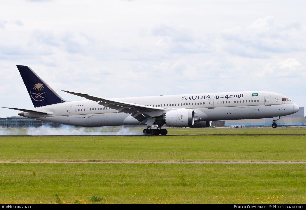 Aircraft Photo of HZ-ARD | Boeing 787-9 Dreamliner | Saudia - Saudi Arabian Airlines | AirHistory.net #656276