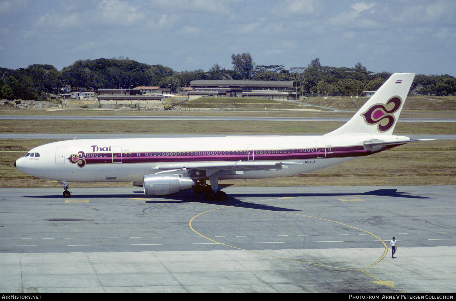 Aircraft Photo of HS-TGT | Airbus A300B4-203 | Thai Airways International | AirHistory.net #656277