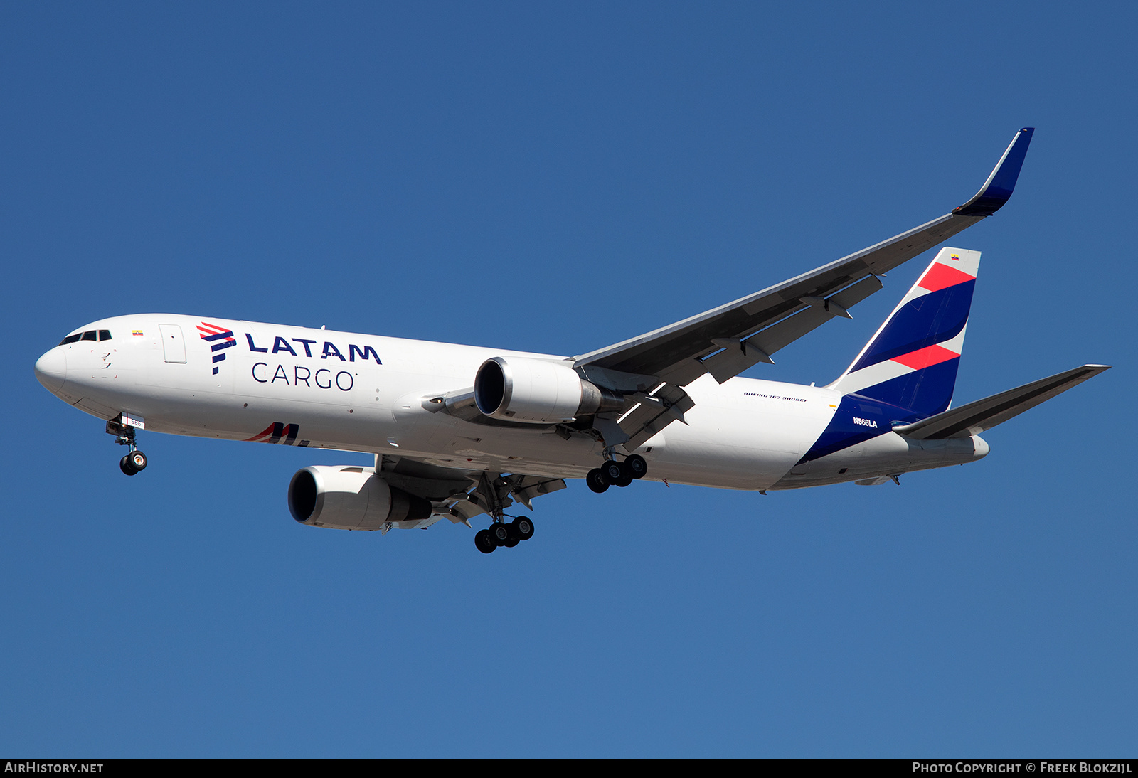 Aircraft Photo of N566LA | Boeing 767-316/ER(BCF) | LATAM Cargo | AirHistory.net #656301