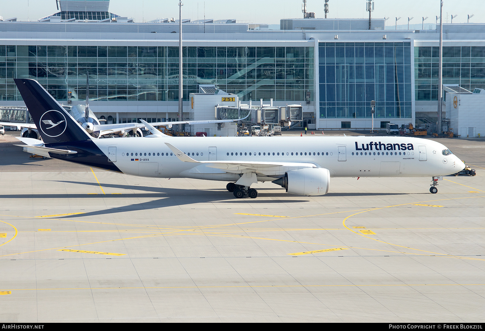 Aircraft Photo of D-AIVA | Airbus A350-941 | Lufthansa | AirHistory.net #656318