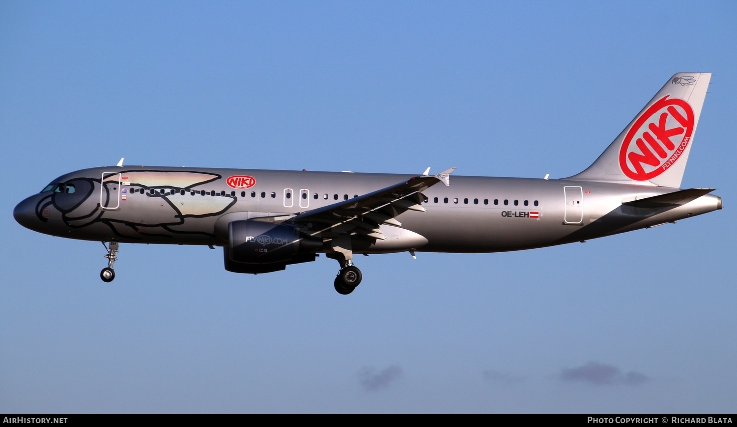 Aircraft Photo of OE-LEH | Airbus A320-214 | Niki | AirHistory.net #656346