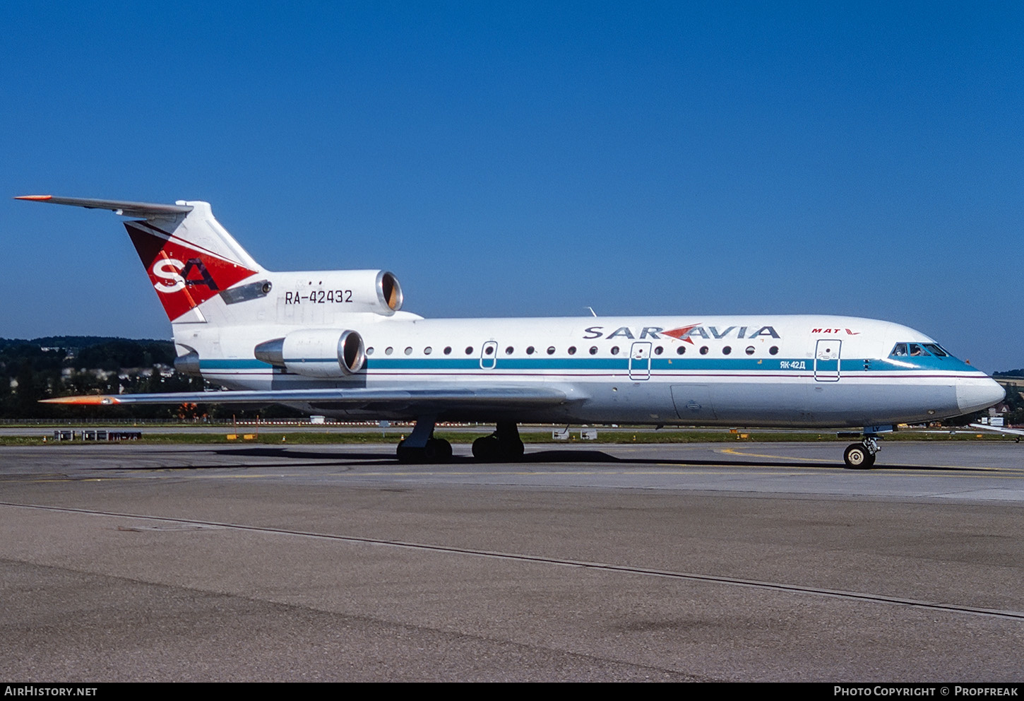 Aircraft Photo of RA-42432 | Yakovlev Yak-42D | MAT - Macedonian Airlines | AirHistory.net #656386