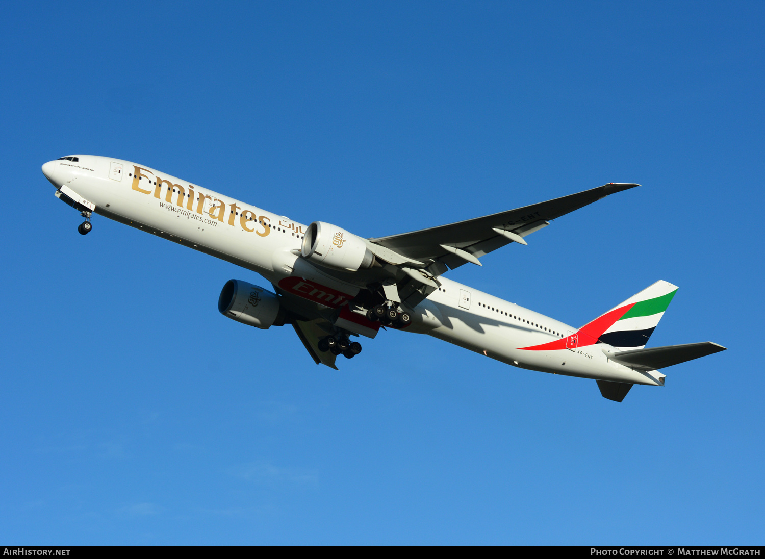 Aircraft Photo of A6-ENT | Boeing 777-31H/ER | Emirates | AirHistory.net #656406