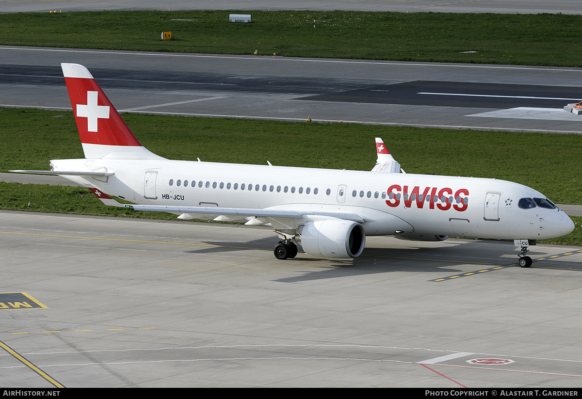 Aircraft Photo of HB-JCU | Airbus A220-371 (BD-500-1A11) | Swiss International Air Lines | AirHistory.net #656434
