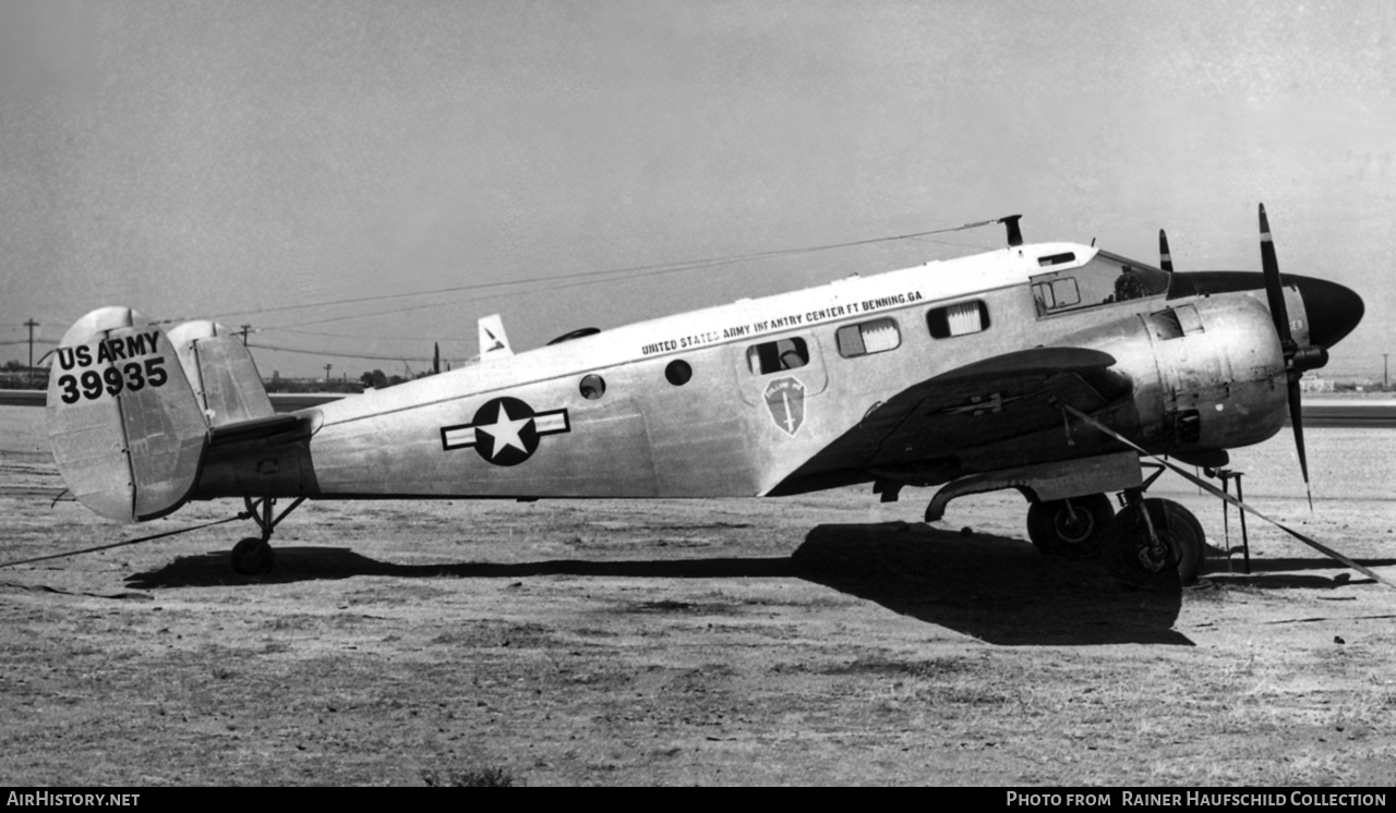 Aircraft Photo of 39935 | Beech TC-45J Expeditor | USA - Army | AirHistory.net #656444