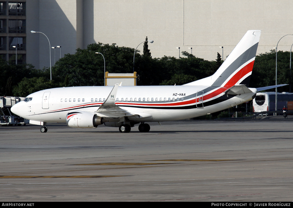 Aircraft Photo of HZ-HAA | Boeing 737-529 | AirHistory.net #656470