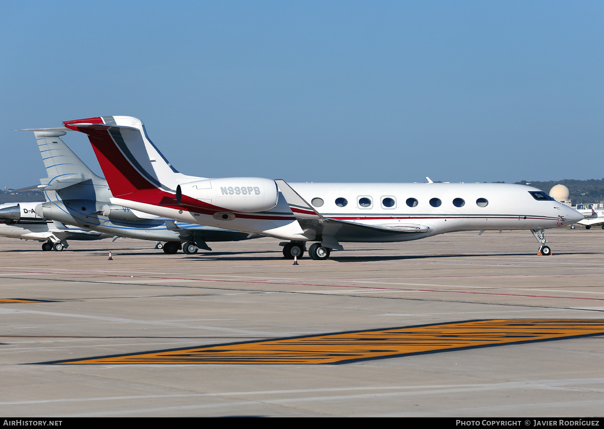 Aircraft Photo of N998PB | Gulfstream Aerospace G650ER (G-VI) | AirHistory.net #656484