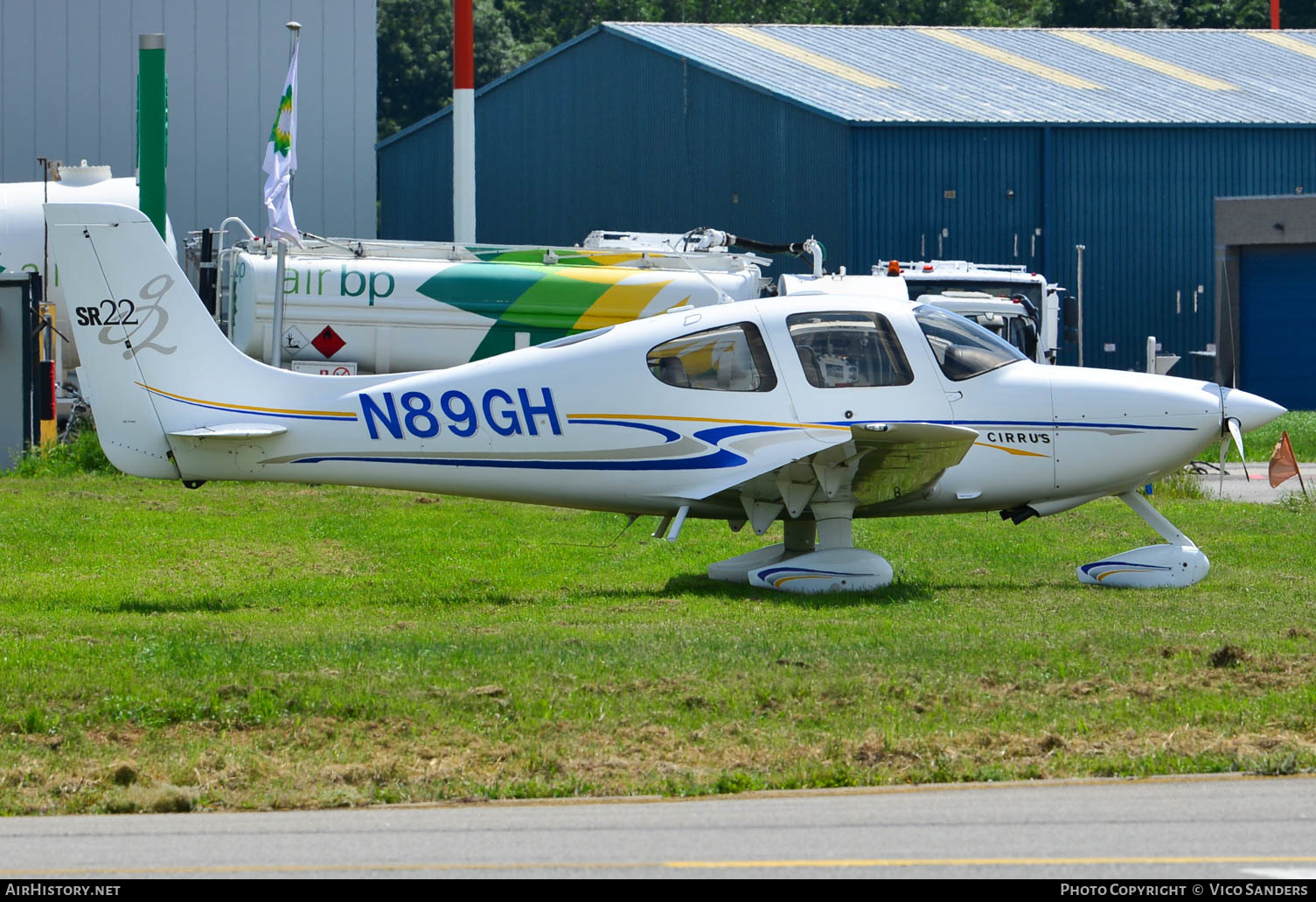 Aircraft Photo of N89GH | Cirrus SR-22 G2 | AirHistory.net #656575