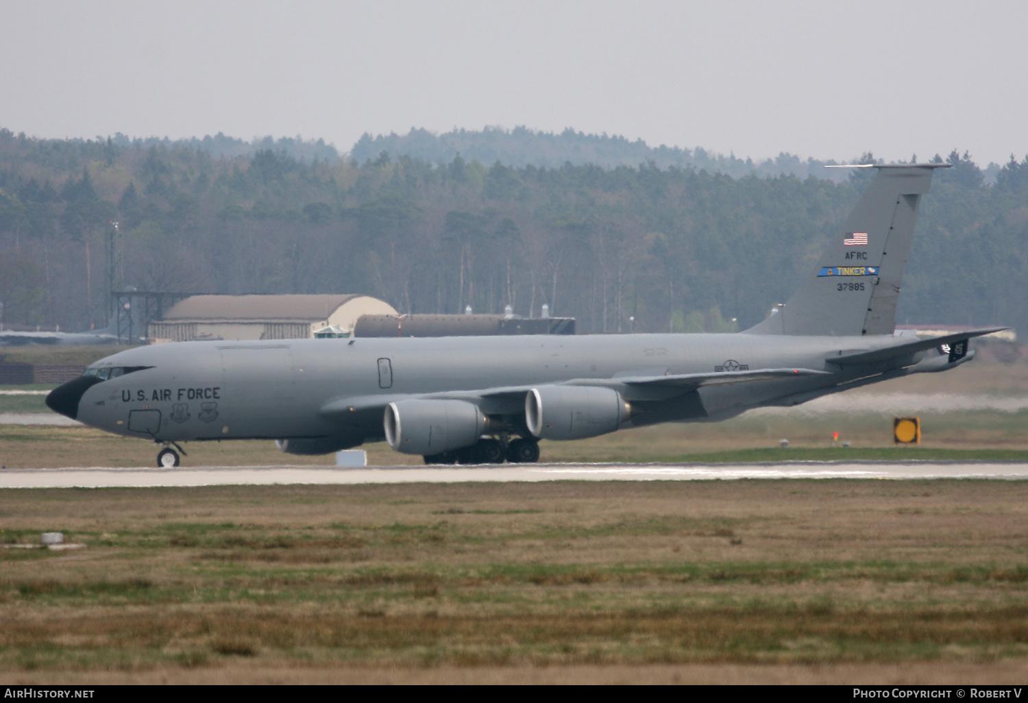 Aircraft Photo of 63-7985 / 37985 | Boeing KC-135A Stratotanker | USA - Air Force | AirHistory.net #656604