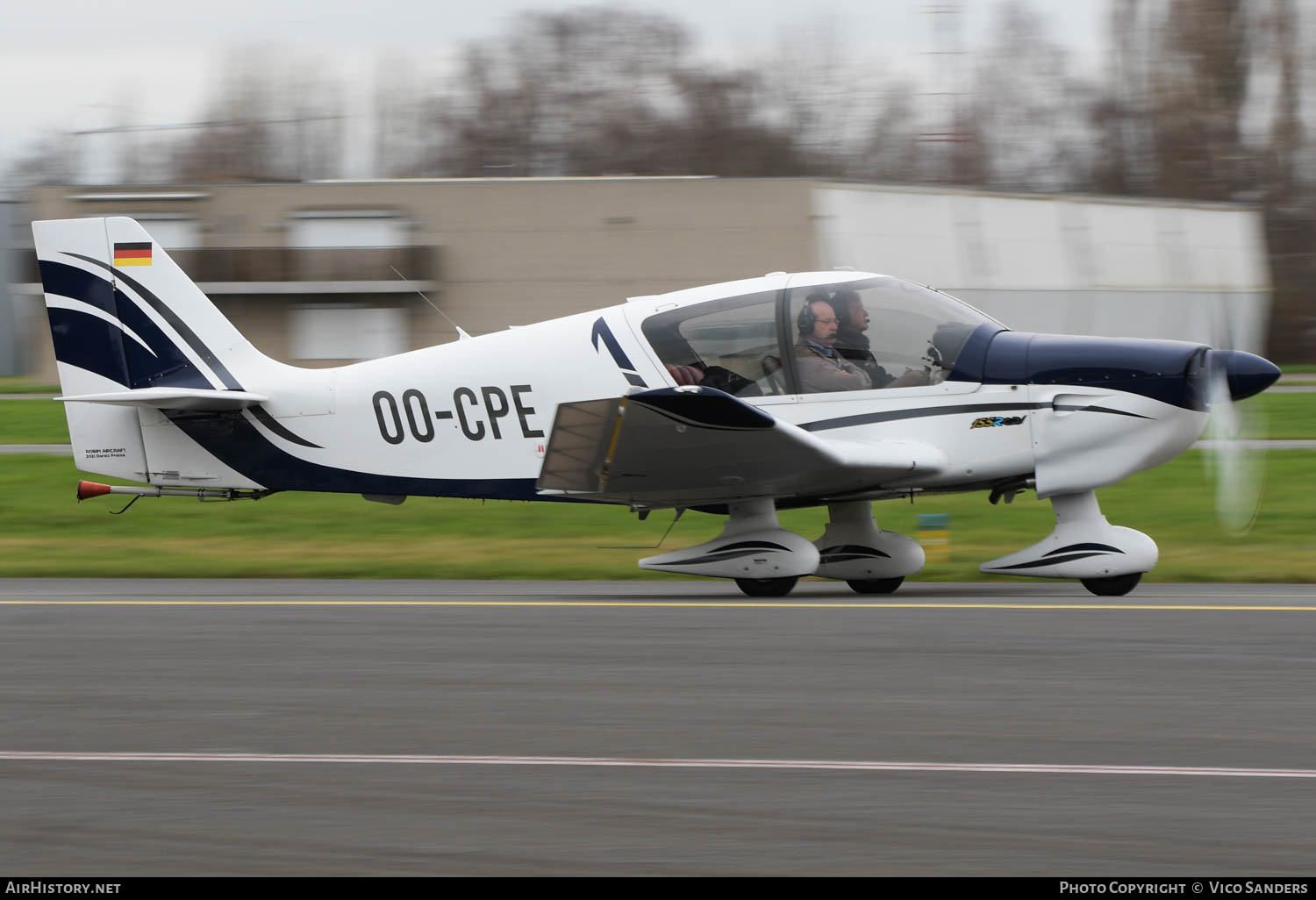 Aircraft Photo of OO-CPE | Robin DR-400-155RCDI | AirHistory.net #656618