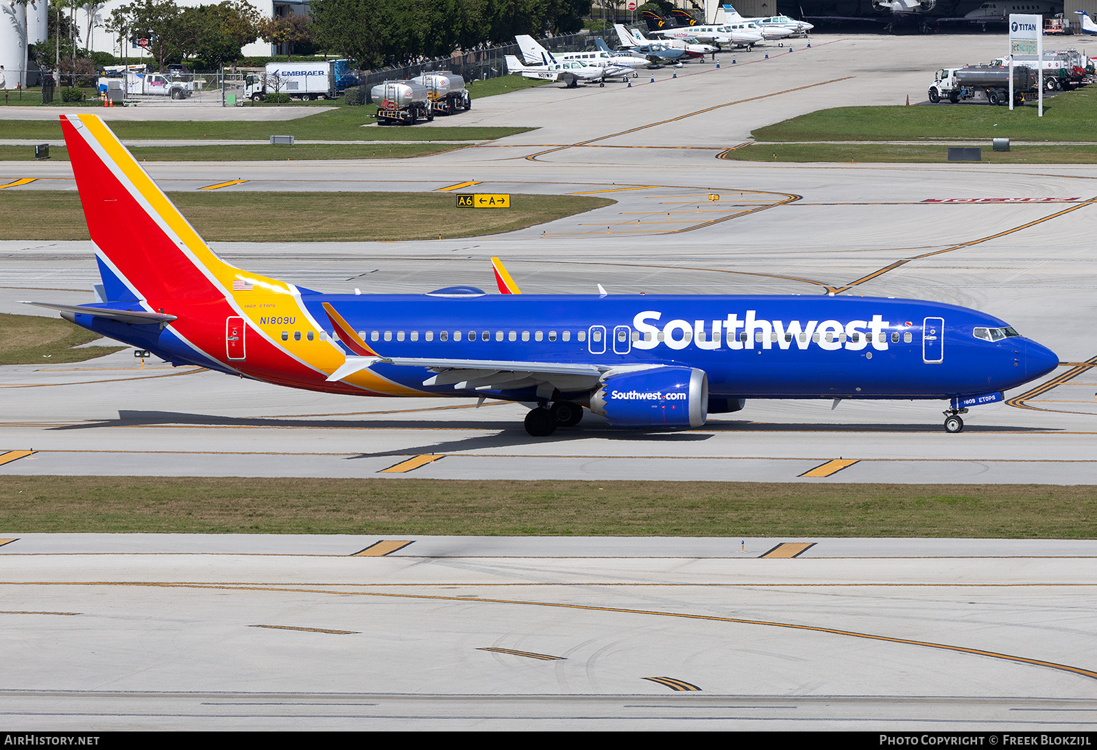 Aircraft Photo of N1809U | Boeing 737-8 Max 8 | Southwest Airlines | AirHistory.net #656647