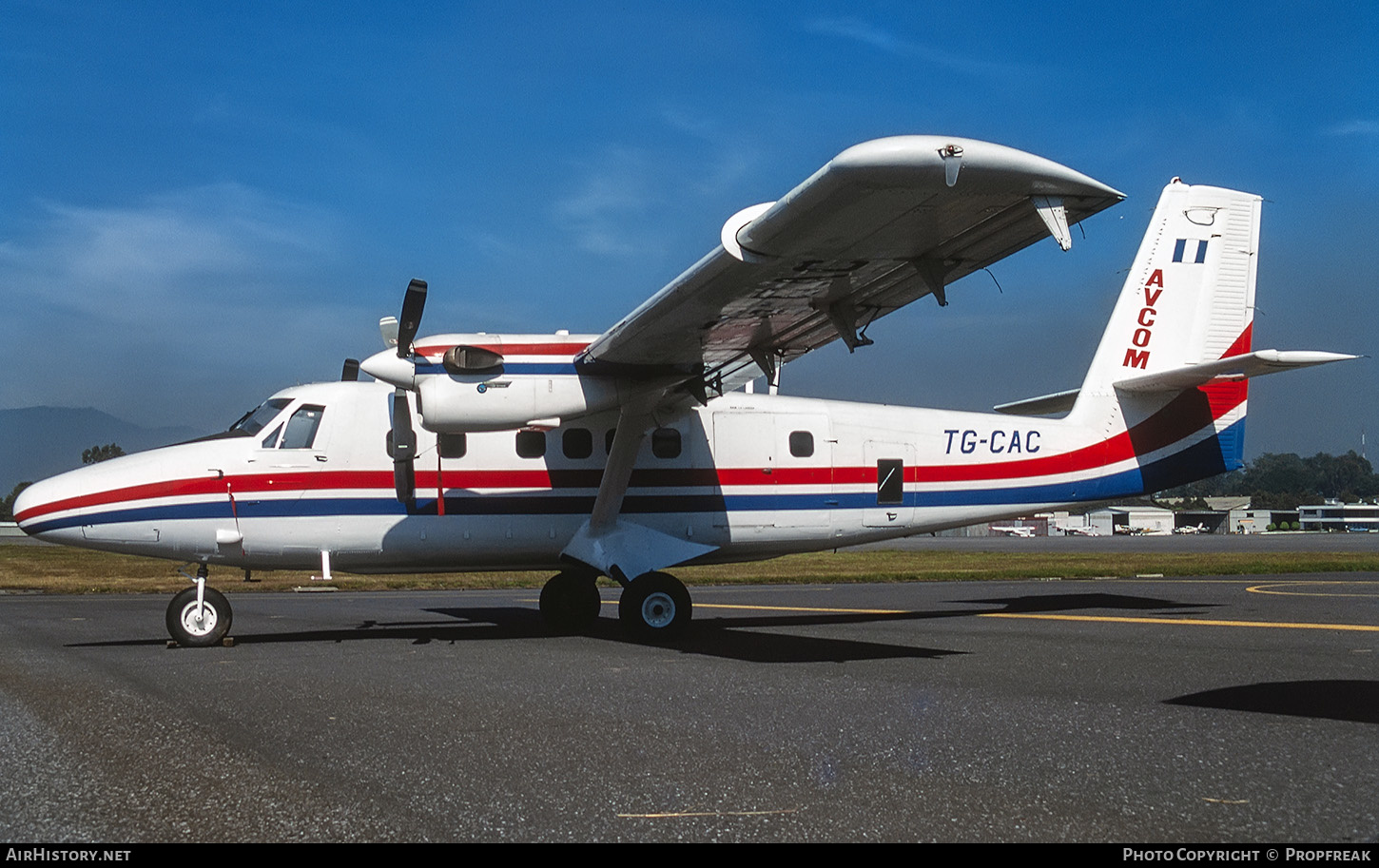 Aircraft Photo of TG-CAC | De Havilland Canada DHC-6-300 Twin Otter | AVCOM - Aviones Comerciales de Guatemala | AirHistory.net #656650