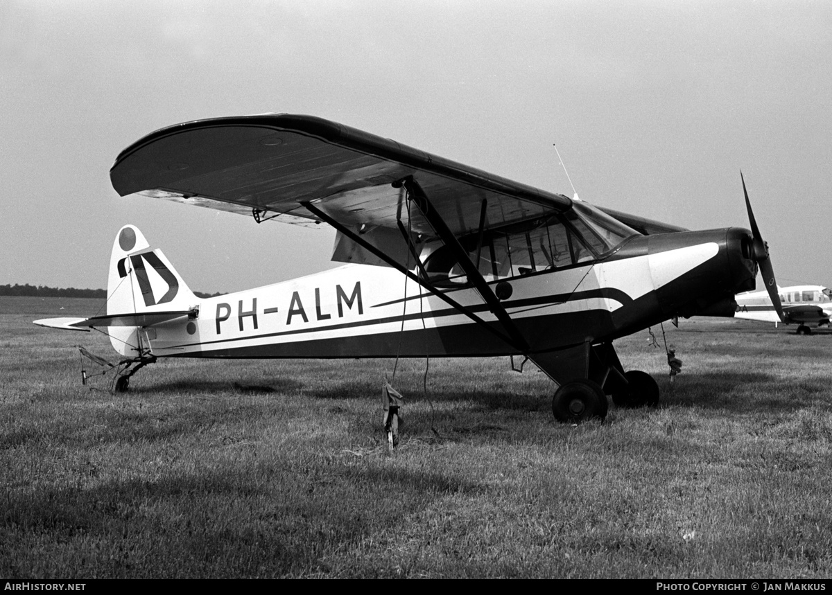Aircraft Photo of PH-ALM | Piper PA-18-150 Super Cub | Air Service Holland | AirHistory.net #656710