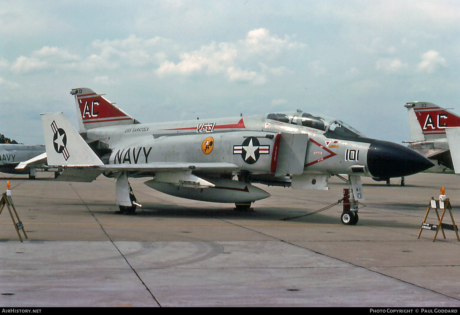 Aircraft Photo of 155562 / 5562 | McDonnell F-4J Phantom II | USA - Navy | AirHistory.net #656738