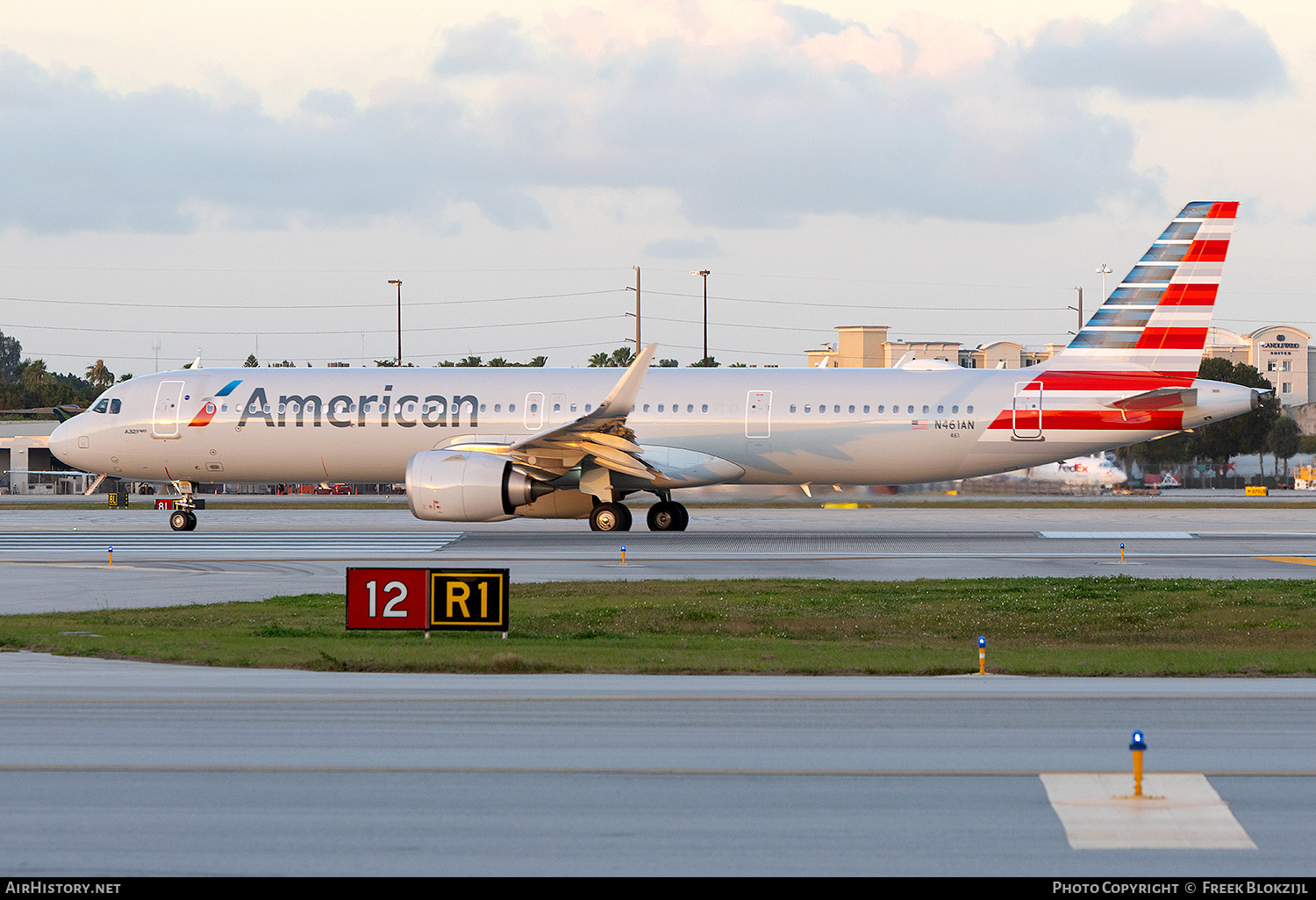Aircraft Photo of N461AN | Airbus A321-253NX | American Airlines | AirHistory.net #656784