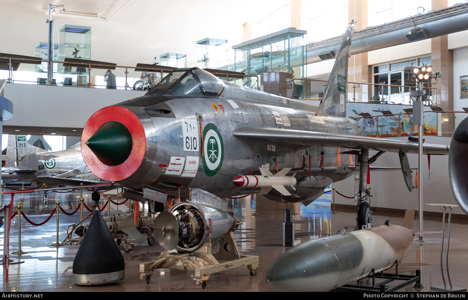 Aircraft Photo of 610 | English Electric Lightning F52 | Saudi Arabia - Air Force | AirHistory.net #656794