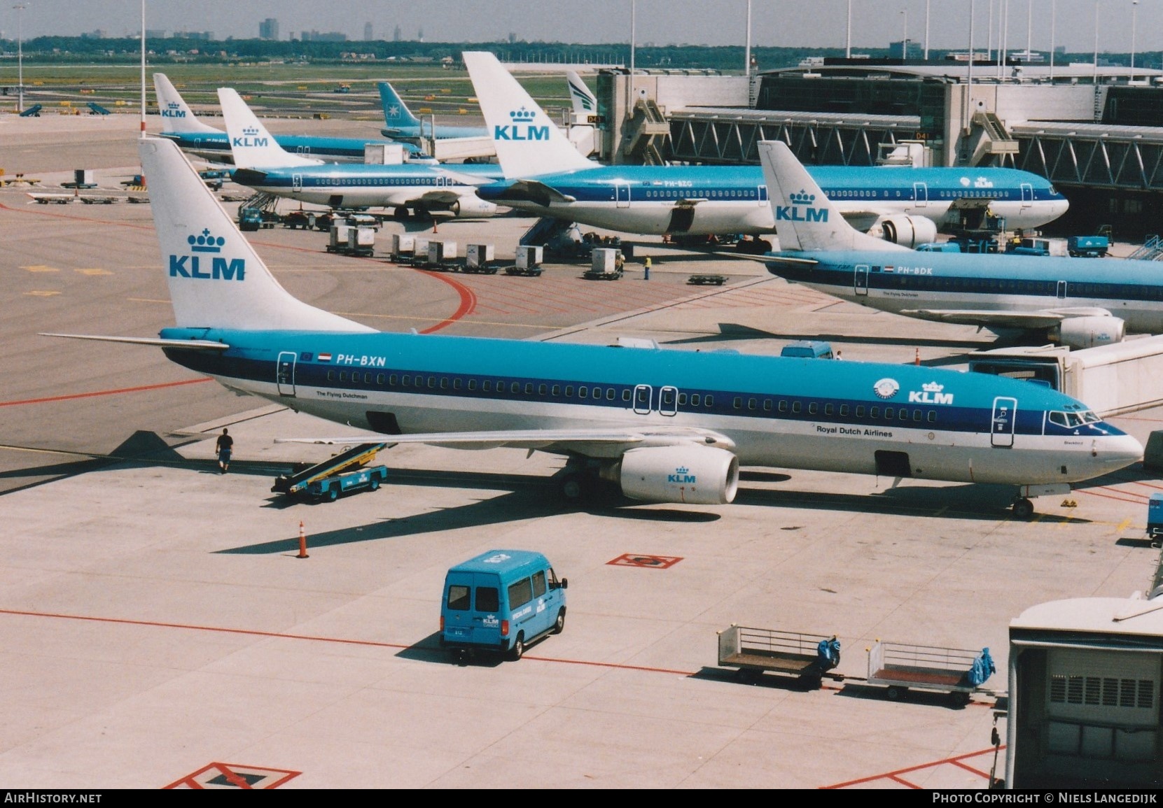 Aircraft Photo of PH-BXN | Boeing 737-8K2 | KLM - Royal Dutch Airlines | AirHistory.net #656803