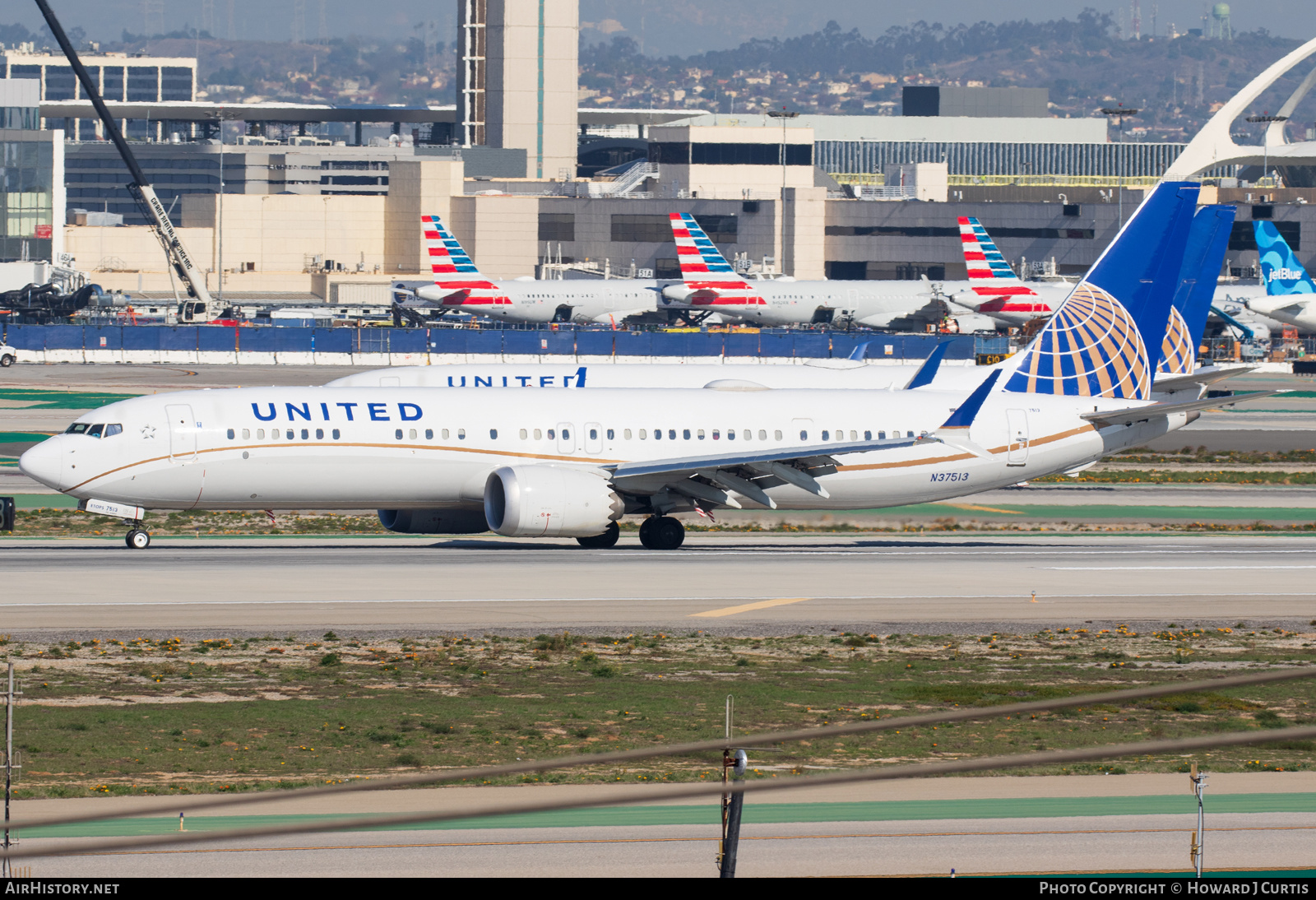 Aircraft Photo of N37513 | Boeing 737-9 Max 9 | United Airlines | AirHistory.net #656850
