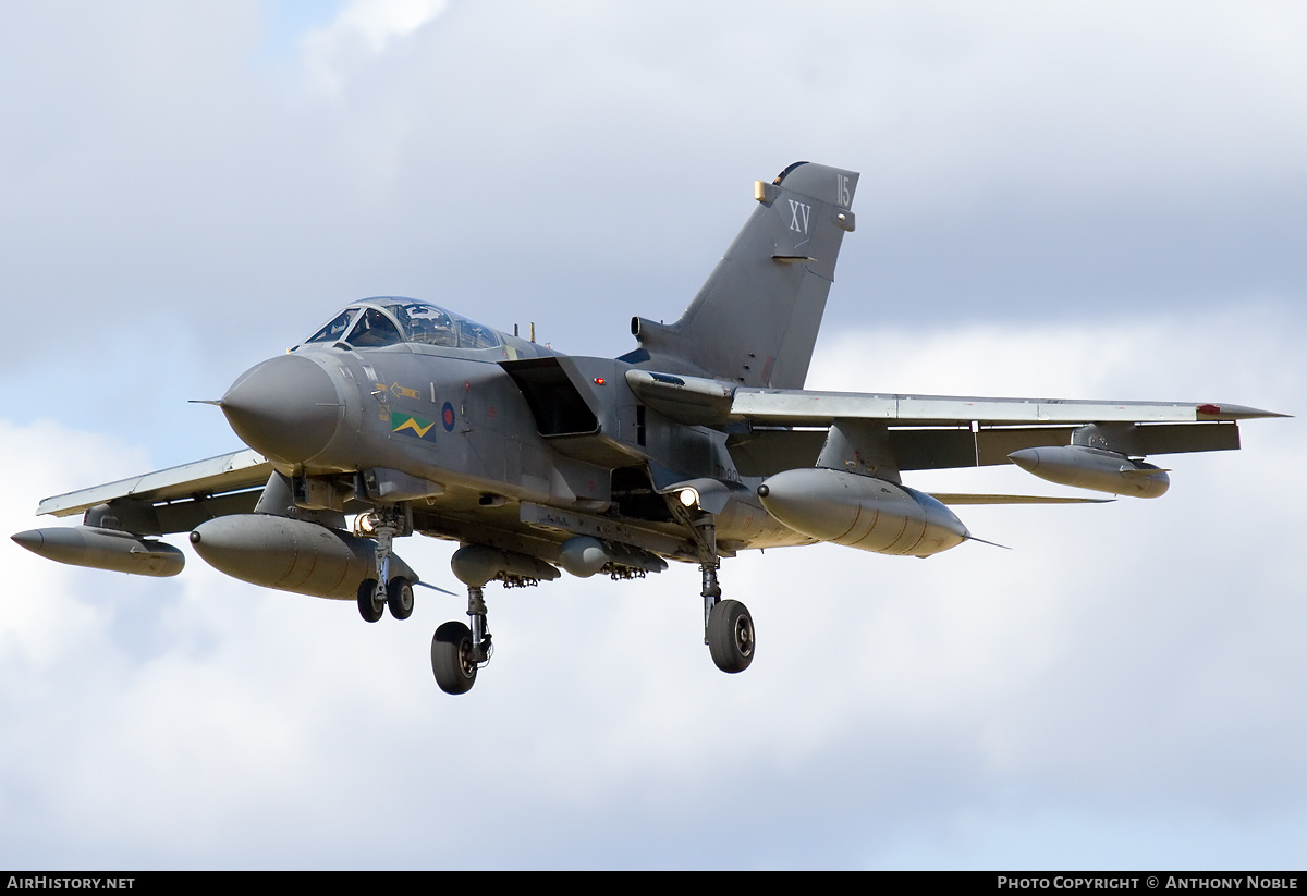 Aircraft Photo of ZD895 | Panavia Tornado GR4 | UK - Air Force | AirHistory.net #656854