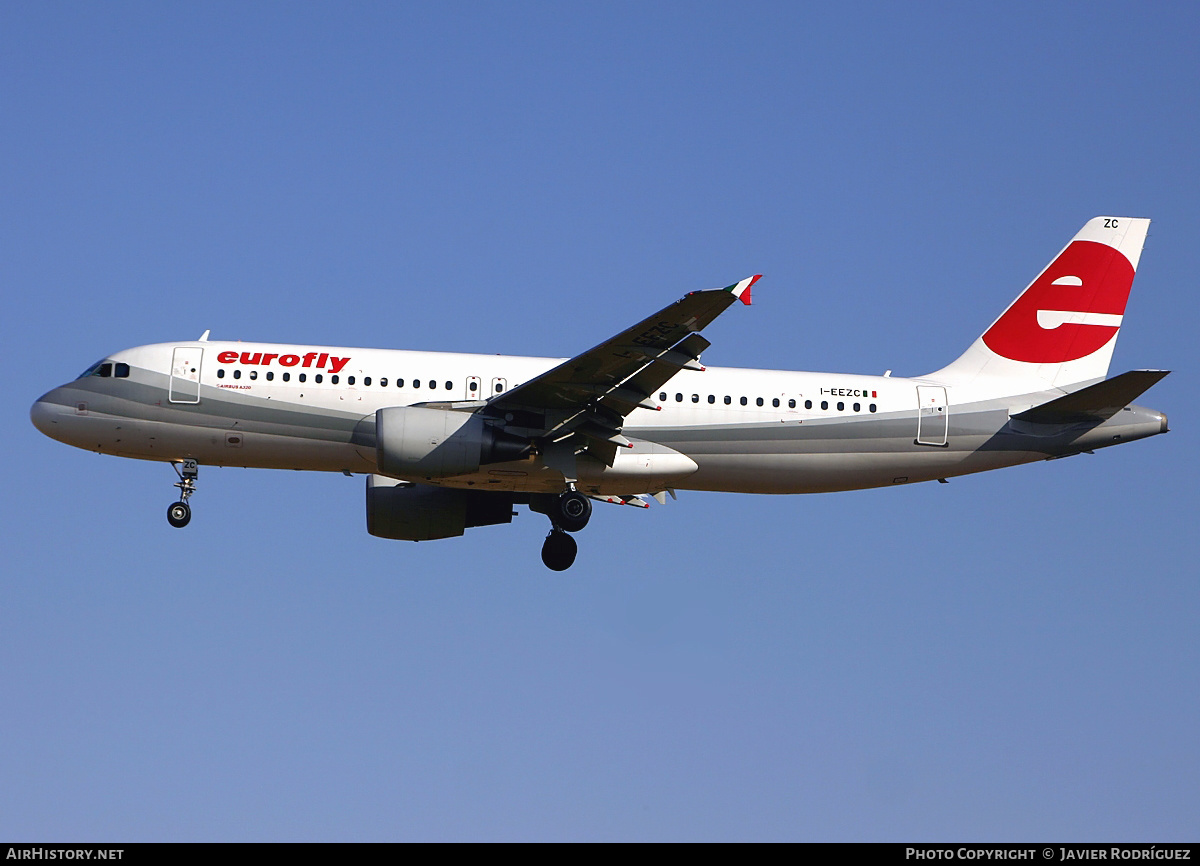Aircraft Photo of I-EEZC | Airbus A320-214 | Eurofly | AirHistory.net #656885