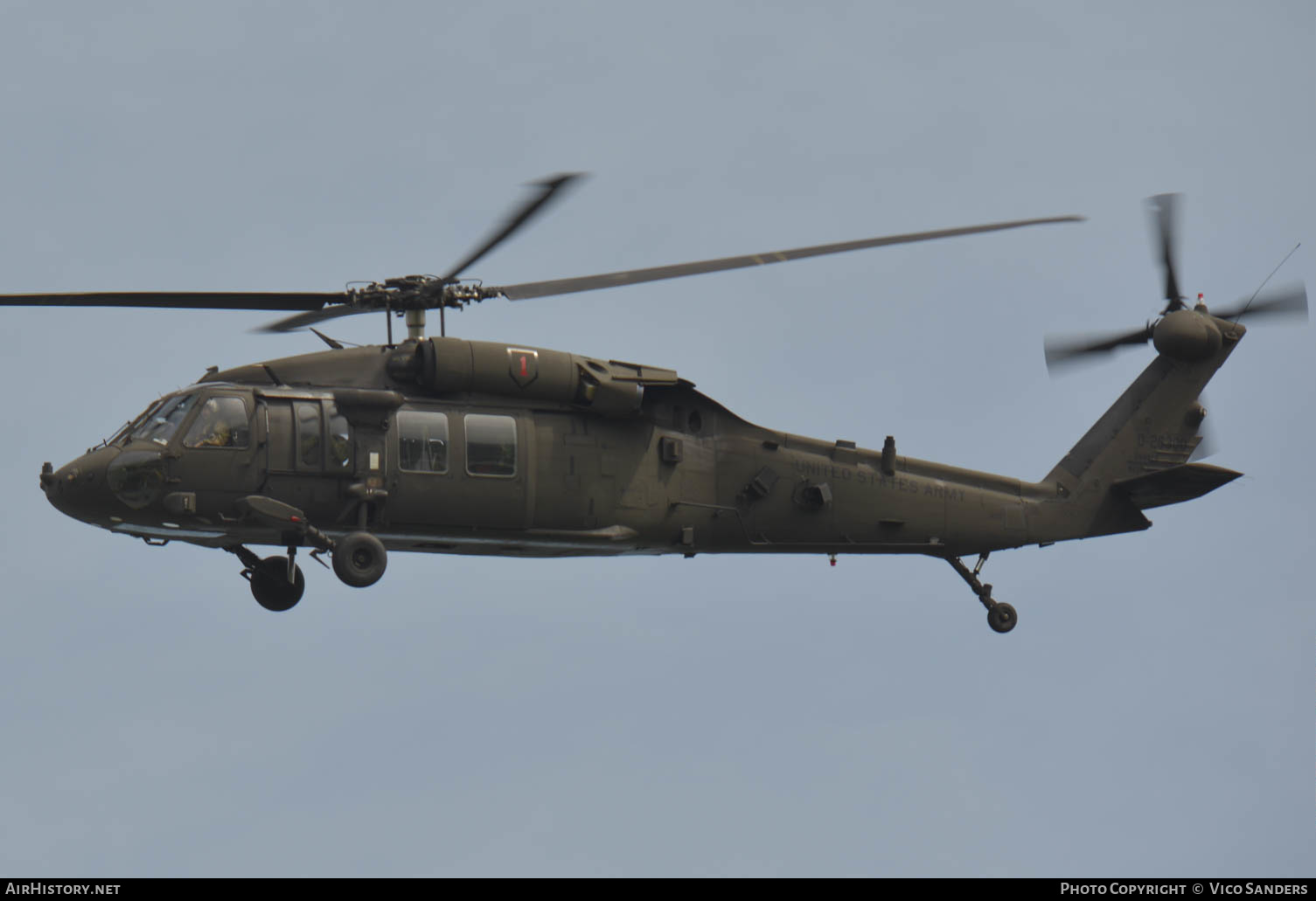Aircraft Photo of 90-26300 | Sikorsky UH-60L Black Hawk (S-70A) | USA - Army | AirHistory.net #657061