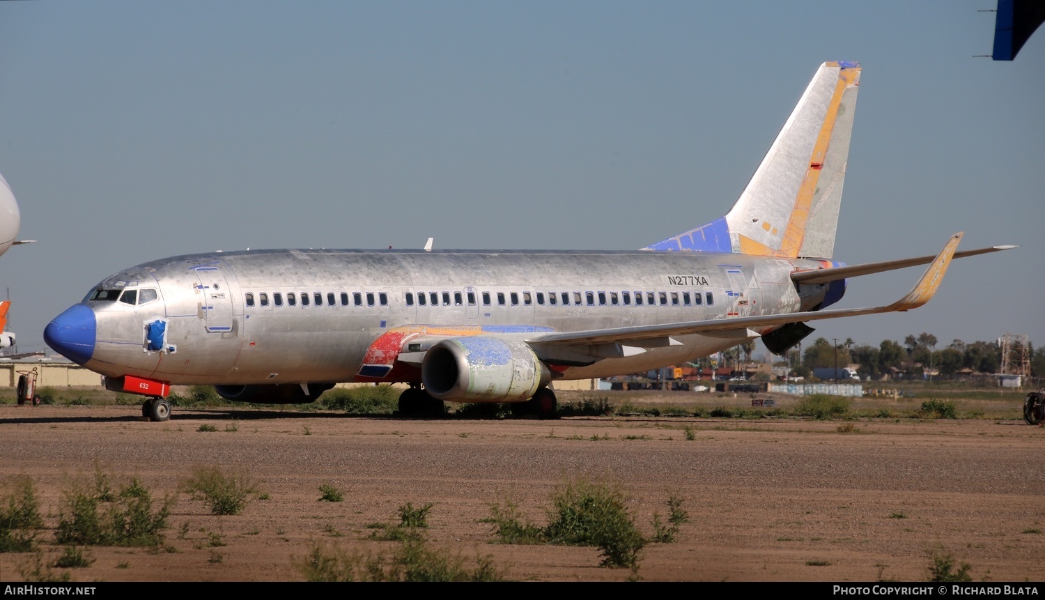 Aircraft Photo of N277XA | Boeing 737-3H4 | AirHistory.net #657075