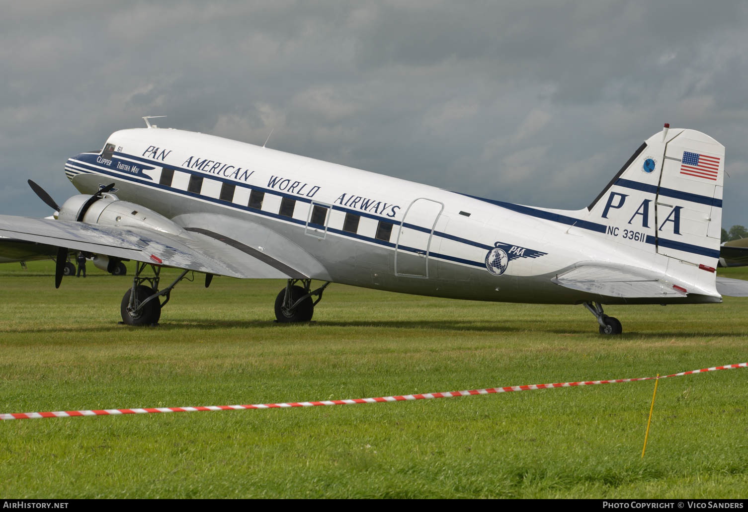 Aircraft Photo of N33611 / NC33611 | Douglas DC-3(C) | Pan American World Airways - PAA | AirHistory.net #657079