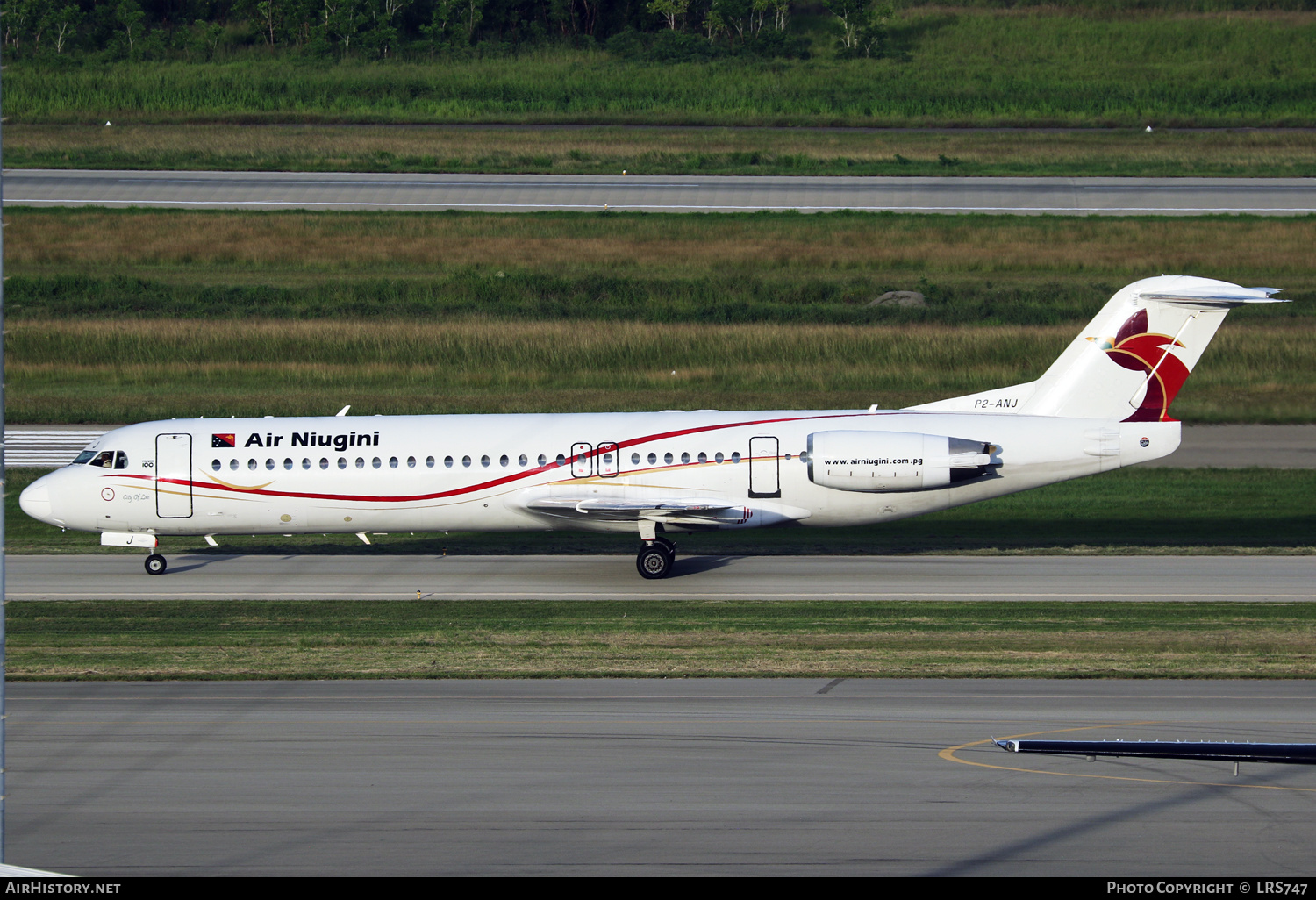 Aircraft Photo of P2-ANJ | Fokker 100 (F28-0100) | Air Niugini | AirHistory.net #657117