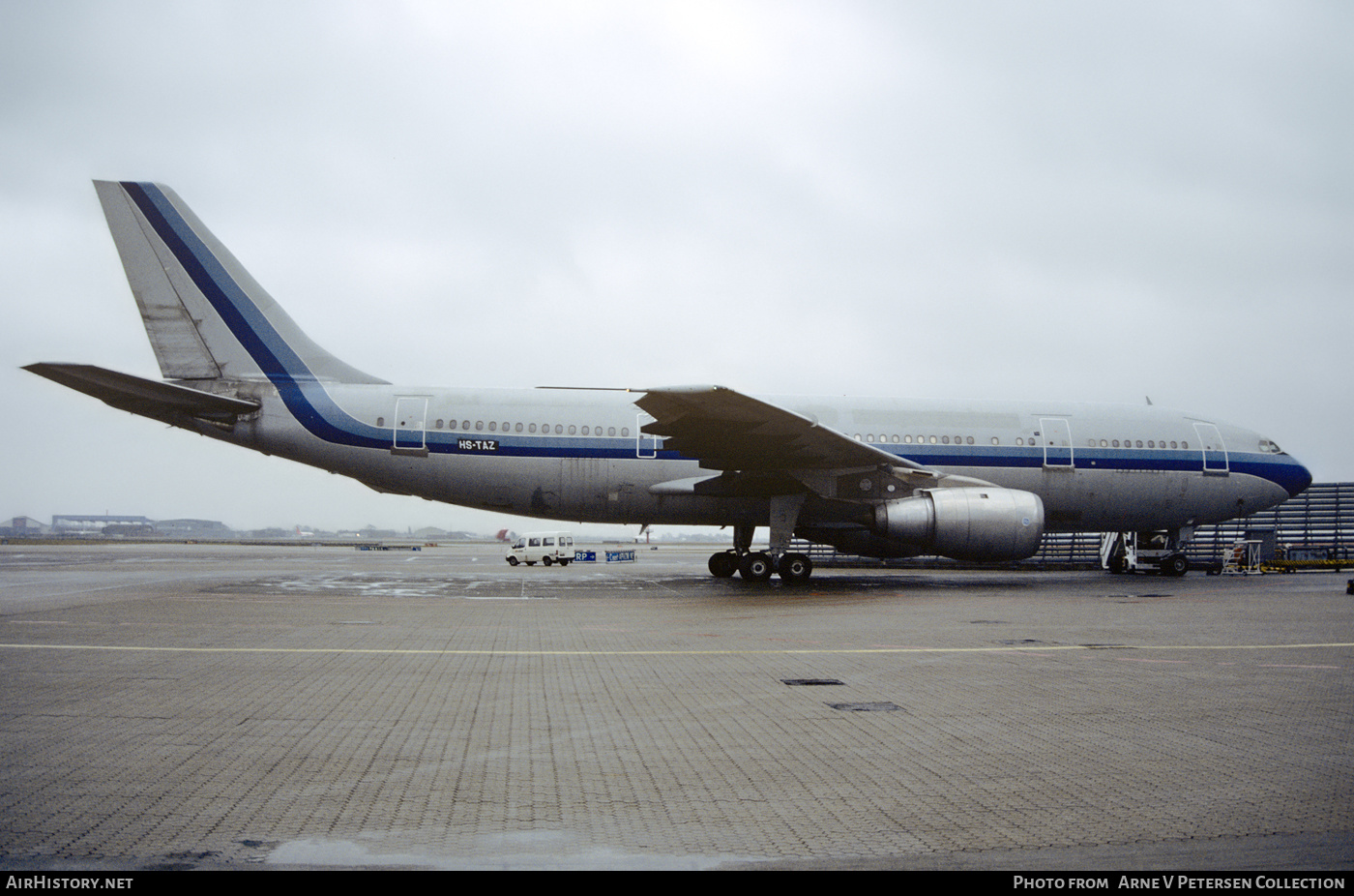 Aircraft Photo of HS-TAZ | Airbus A300B4-103 | Thai Airways International | AirHistory.net #657211