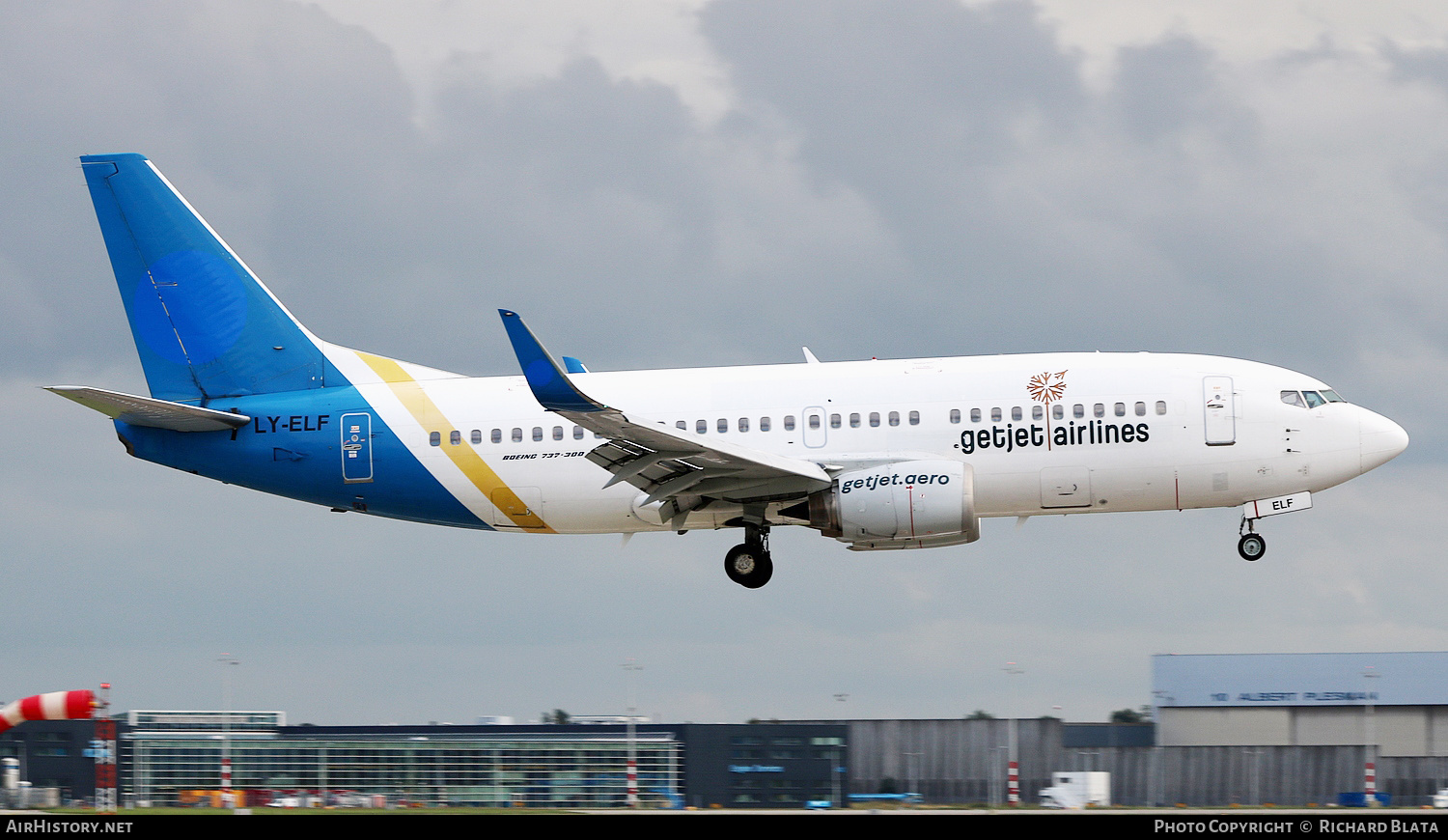 Aircraft Photo of LY-ELF | Boeing 737-36N | GetJet Airlines | AirHistory.net #657244