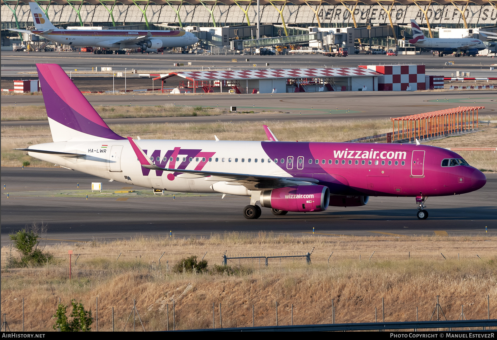 Aircraft Photo of HA-LWR | Airbus A320-232 | Wizz Air | AirHistory.net #657303
