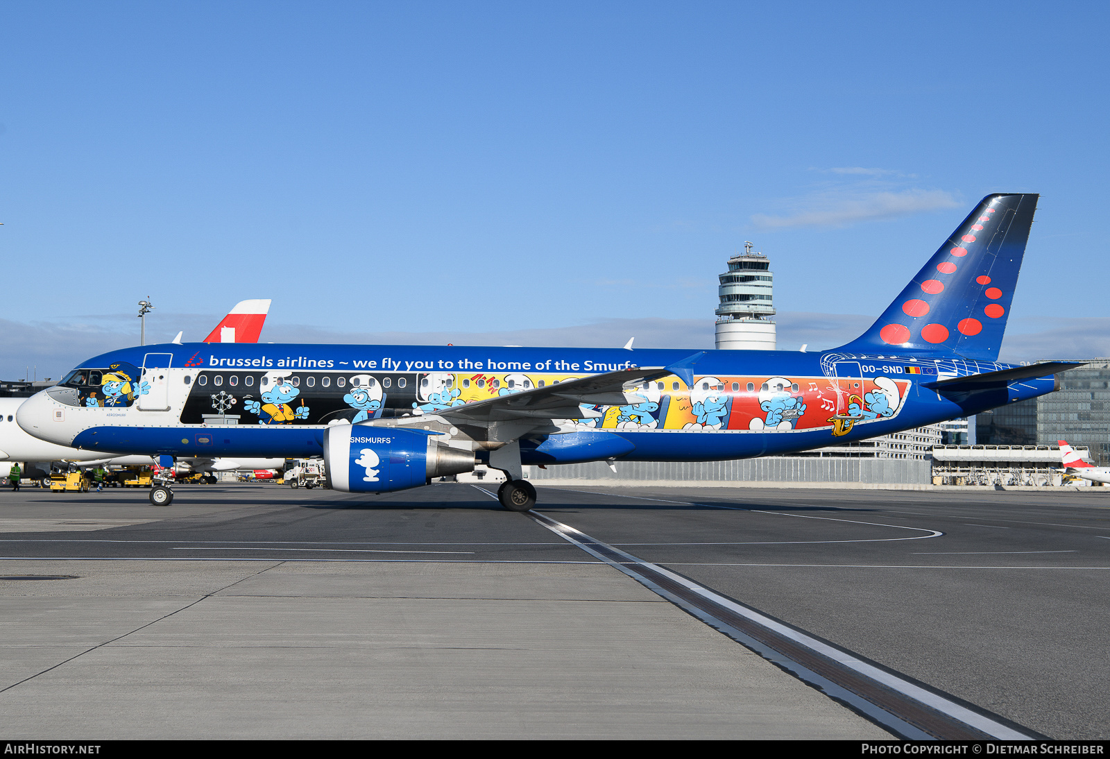 Aircraft Photo of OO-SND | Airbus A320-214 | Brussels Airlines | AirHistory.net #657365