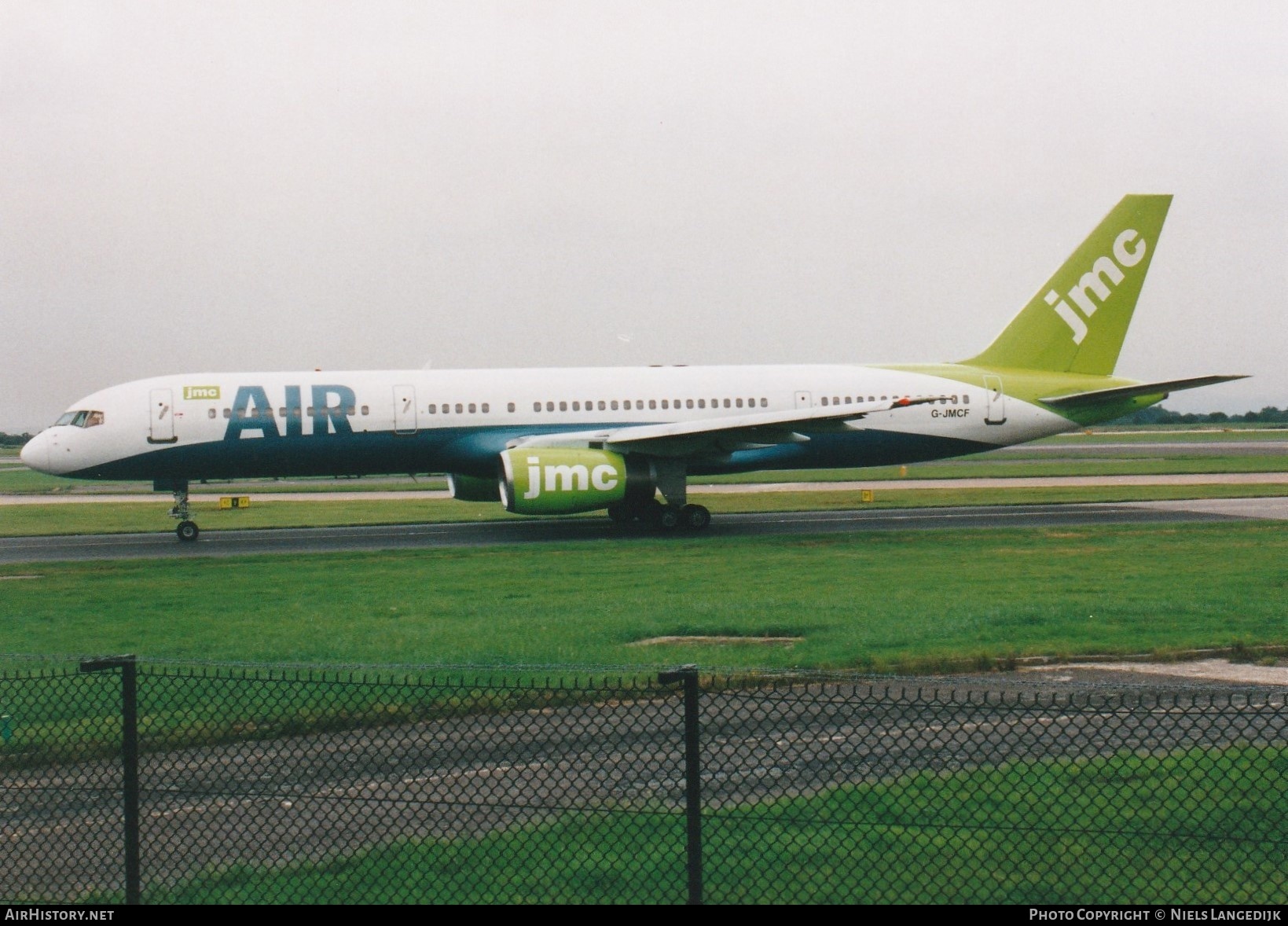 Aircraft Photo of G-JMCF | Boeing 757-28A | JMC Air | AirHistory.net #657368