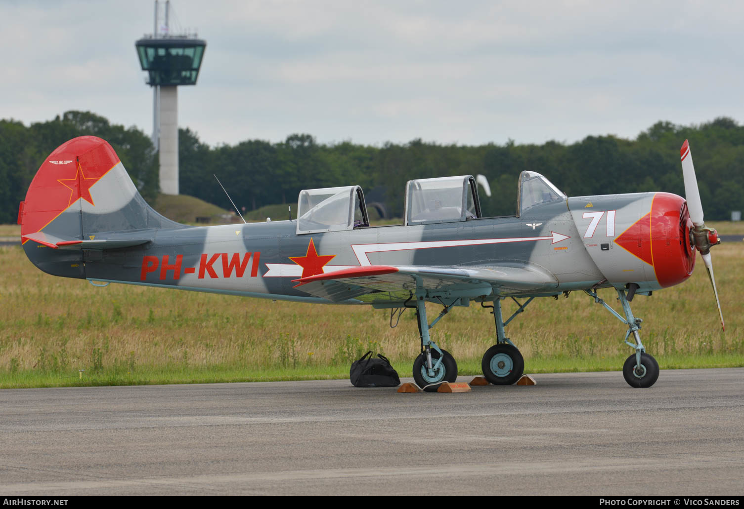 Aircraft Photo of PH-KWI | Yakovlev Yak-52 | Soviet Union - DOSAAF | AirHistory.net #657388