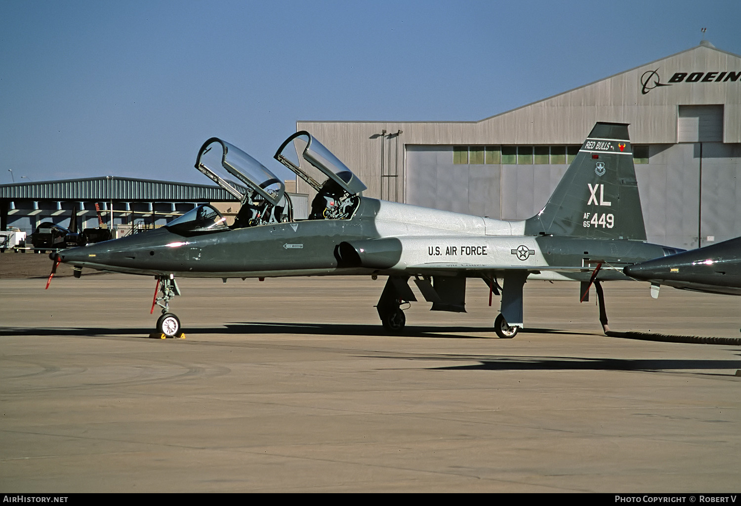 Aircraft Photo of 65-10449 / AF65-449 | Northrop T-38A Talon | USA - Air Force | AirHistory.net #657435