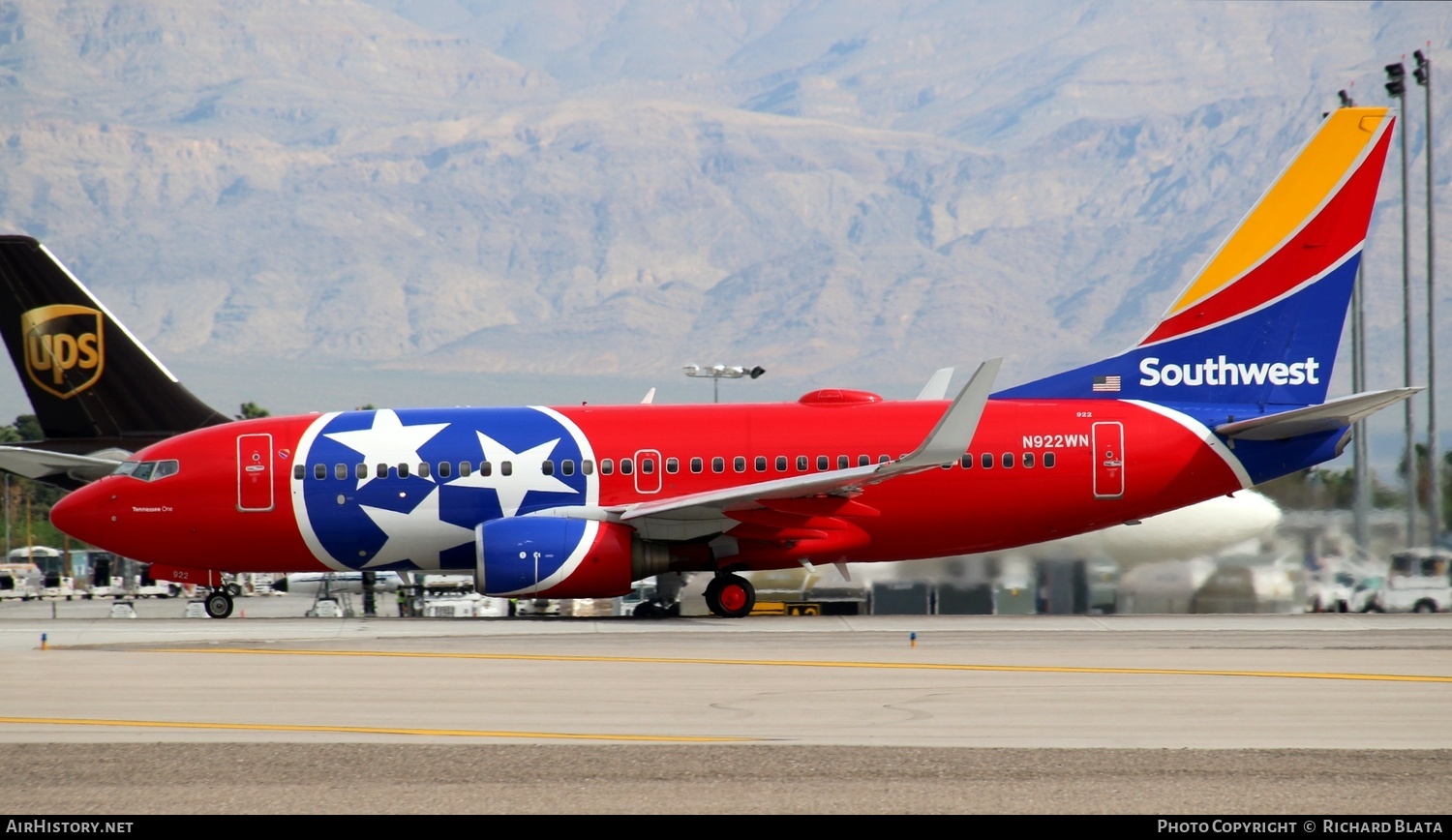 Aircraft Photo of N922WN | Boeing 737-7H4 | Southwest Airlines | AirHistory.net #657505