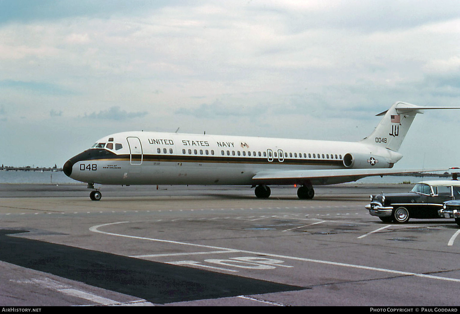 Aircraft Photo of 160048 / 0048 | McDonnell Douglas C-9B Skytrain II (DC-9-32CF) | USA - Navy | AirHistory.net #657521