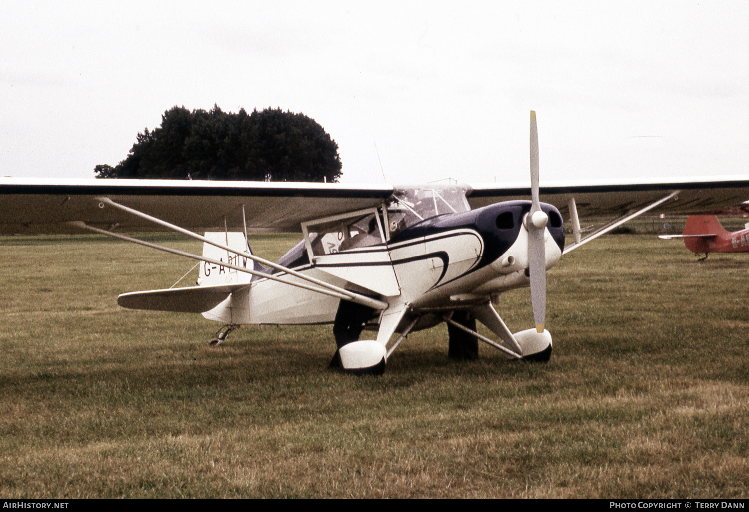 Aircraft Photo of G-APUW | Auster J-5V Autocar | AirHistory.net #657631