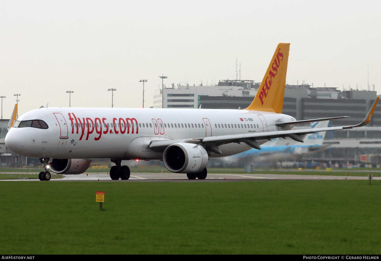 Aircraft Photo of TC-RBK | Airbus A321-251NX | Pegasus Airlines | AirHistory.net #657661