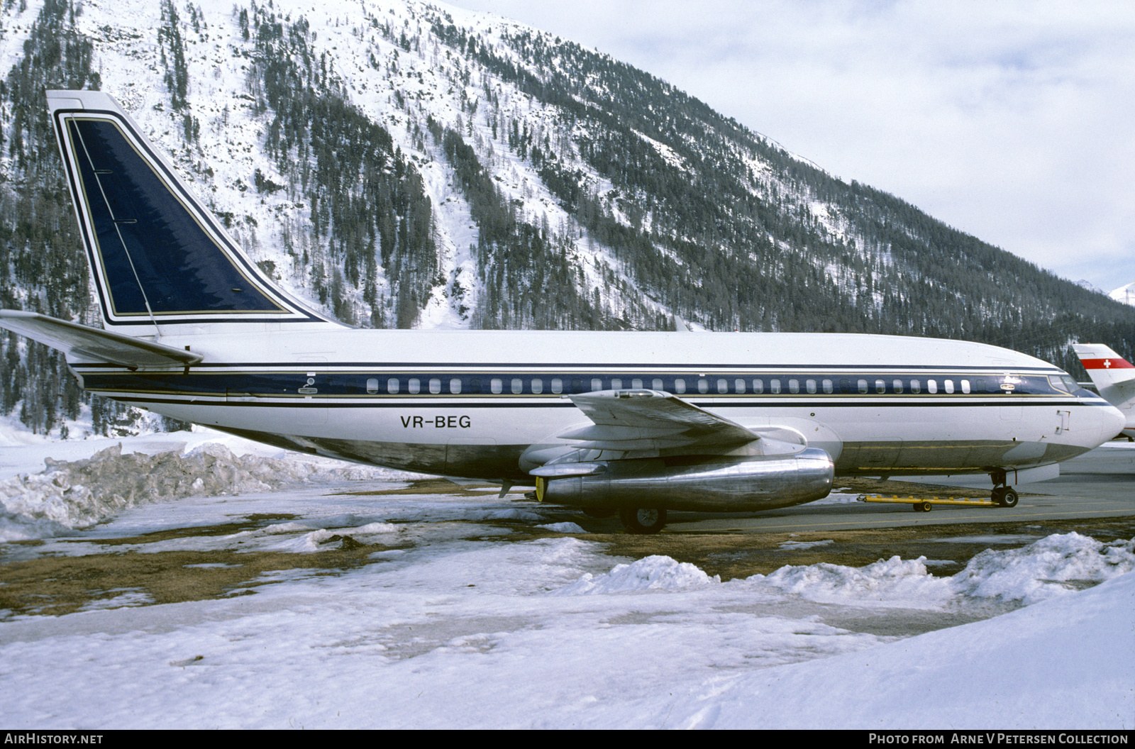 Aircraft Photo of VR-BEG | Boeing 737-2S9/Adv | AirHistory.net #657697