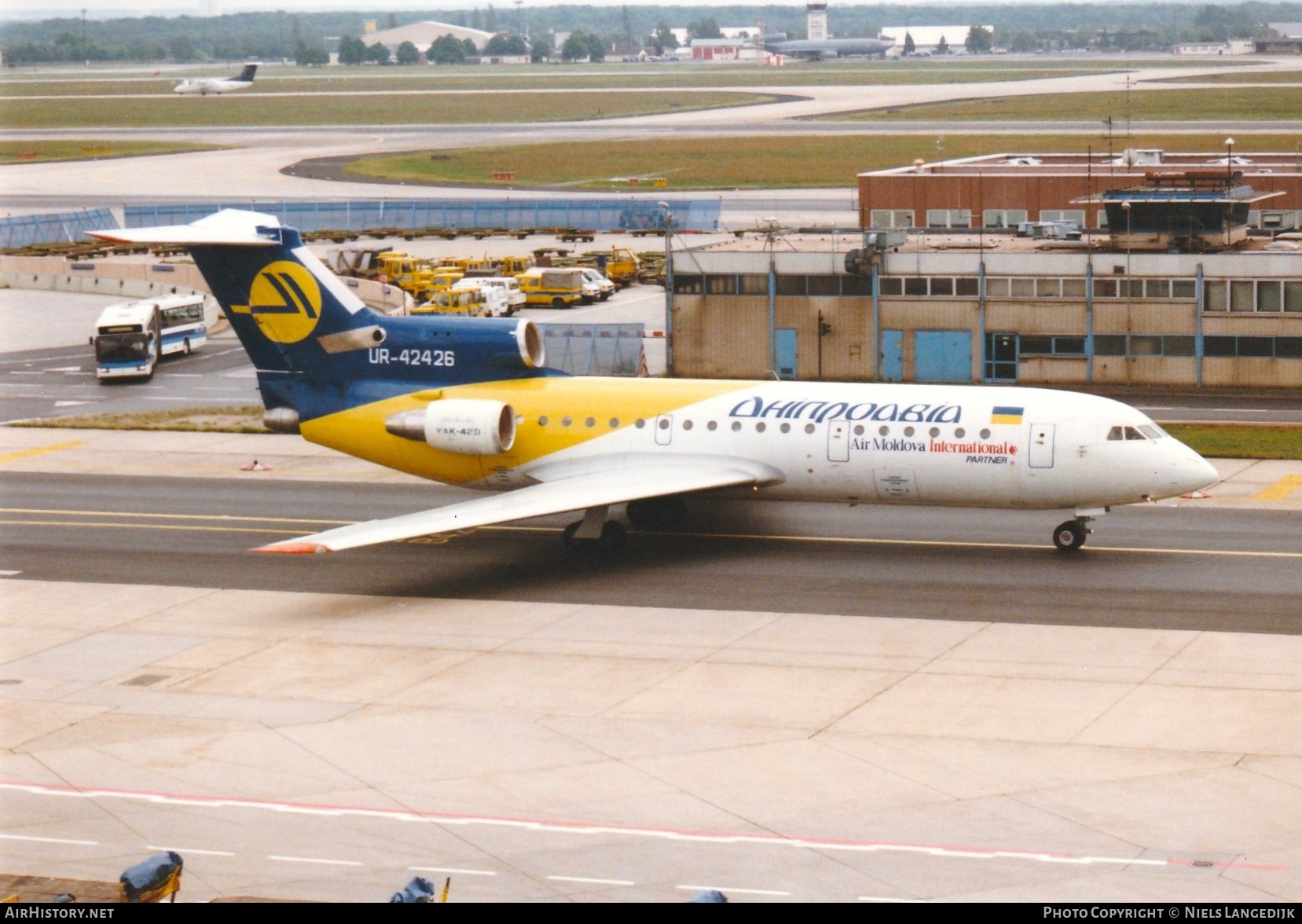 Aircraft Photo of UR-42426 | Yakovlev Yak-42D | Dnieproavia | AirHistory.net #657731